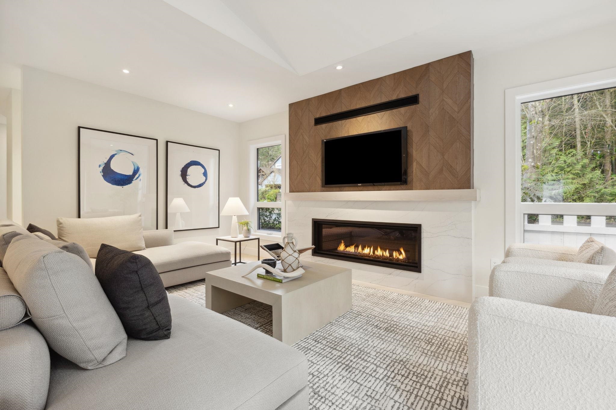 Listing image of 3533 ANNE MACDONALD WAY