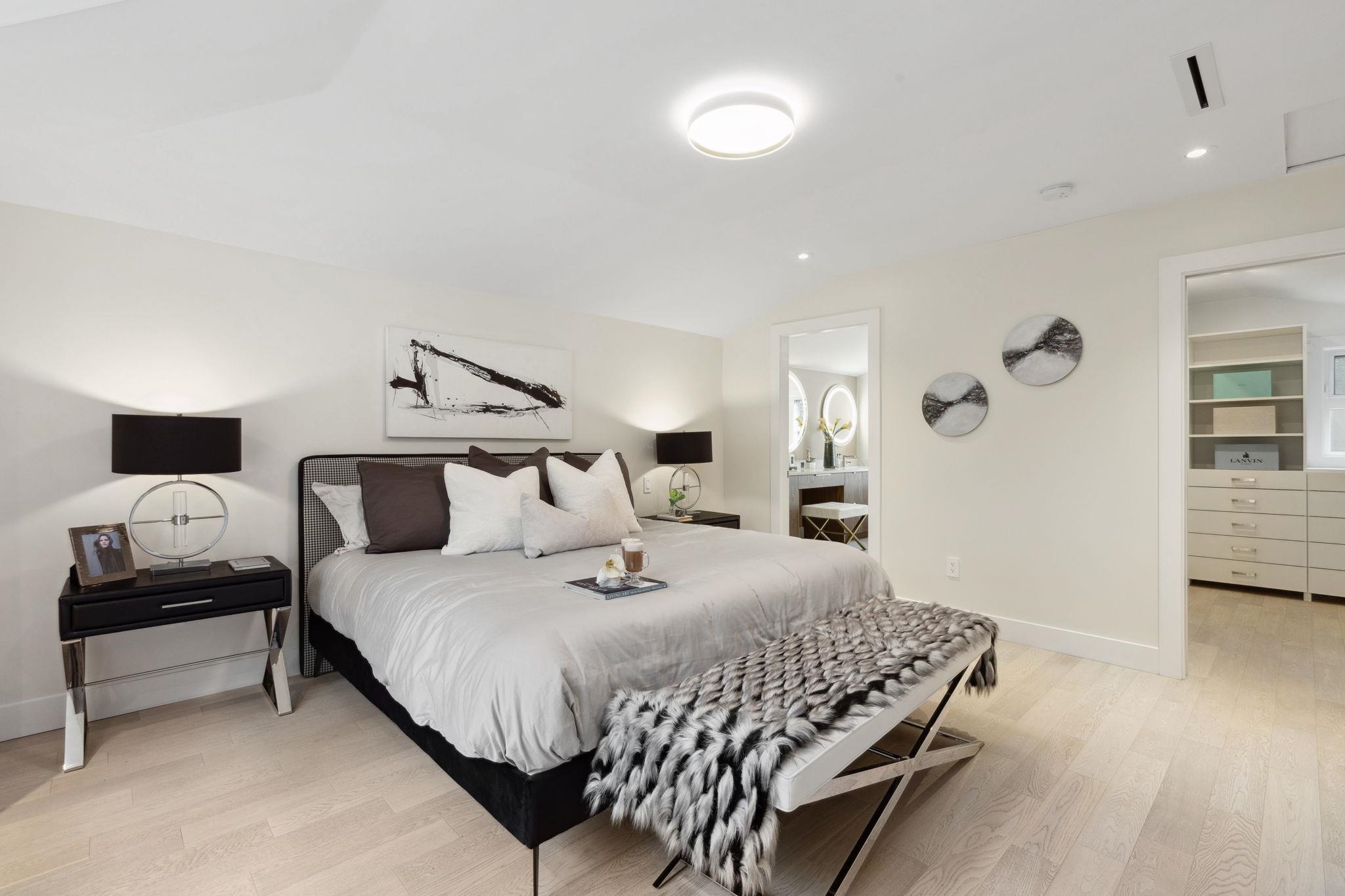 Listing image of 3533 ANNE MACDONALD WAY