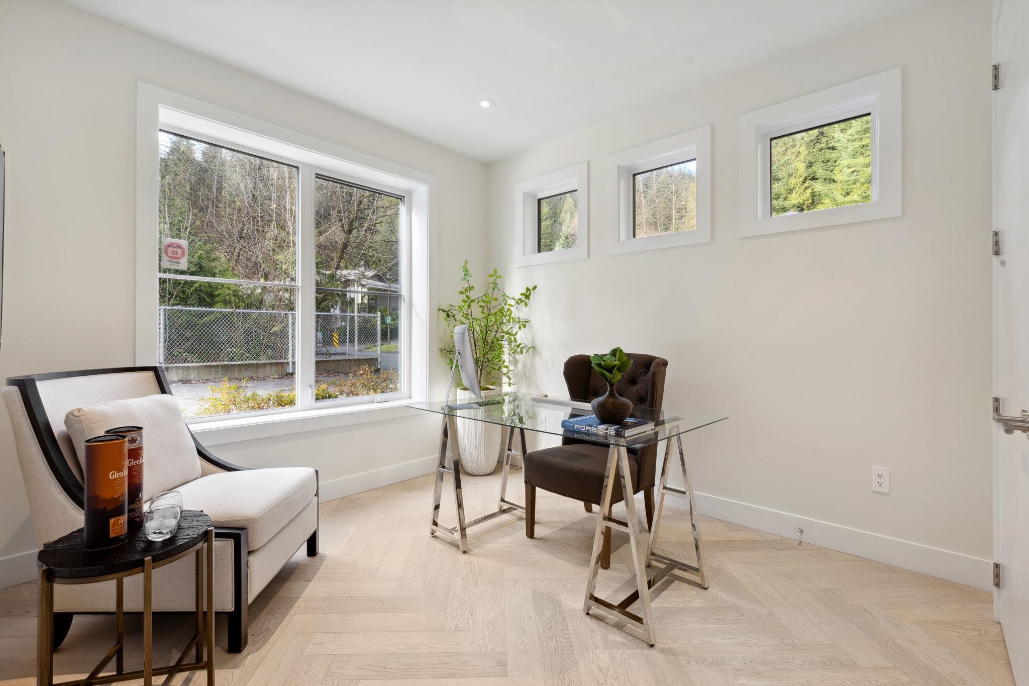 Listing image of 3533 ANNE MACDONALD WAY