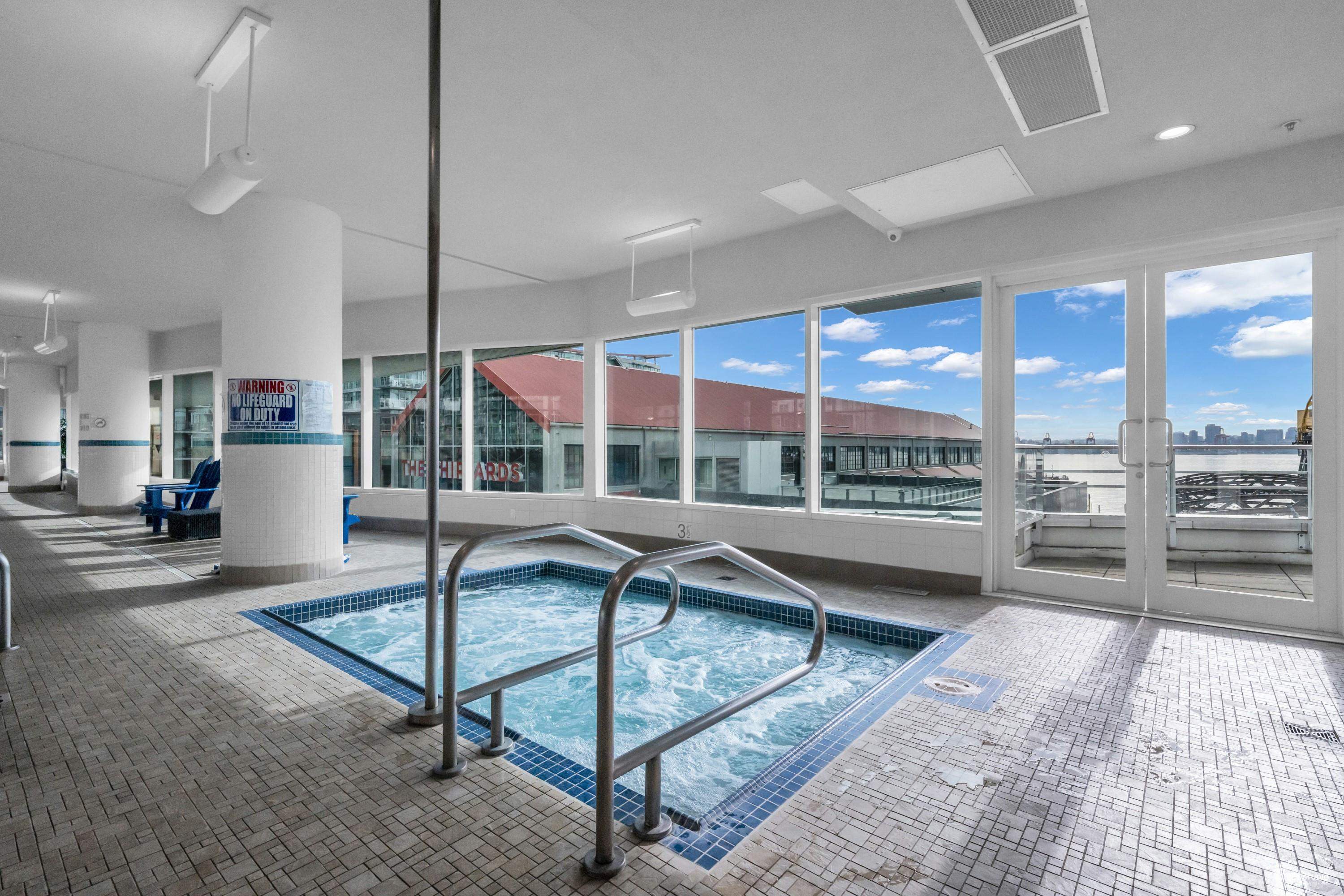 Listing image of 409 100 E ESPLANADE STREET