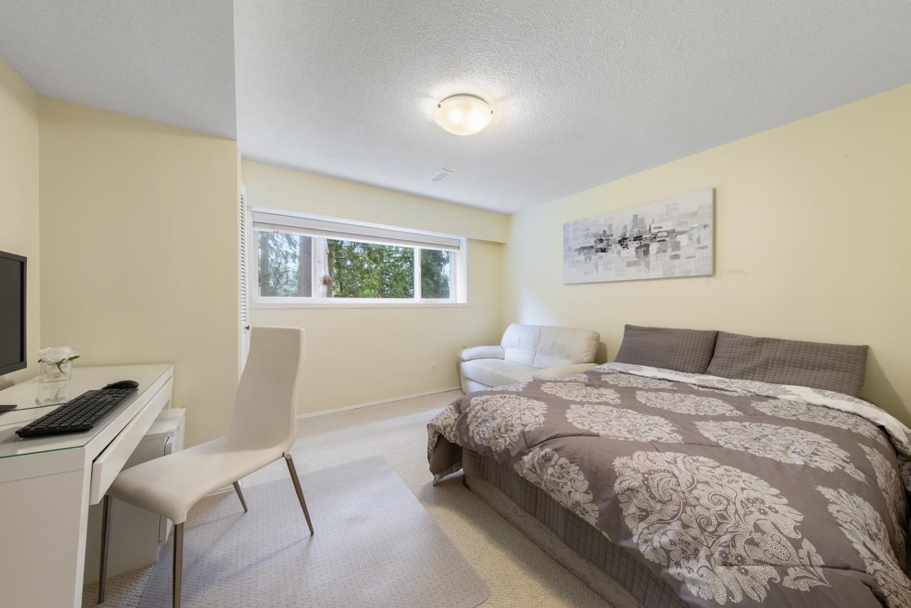 Listing image of 3788 ST. ANDREWS AVENUE
