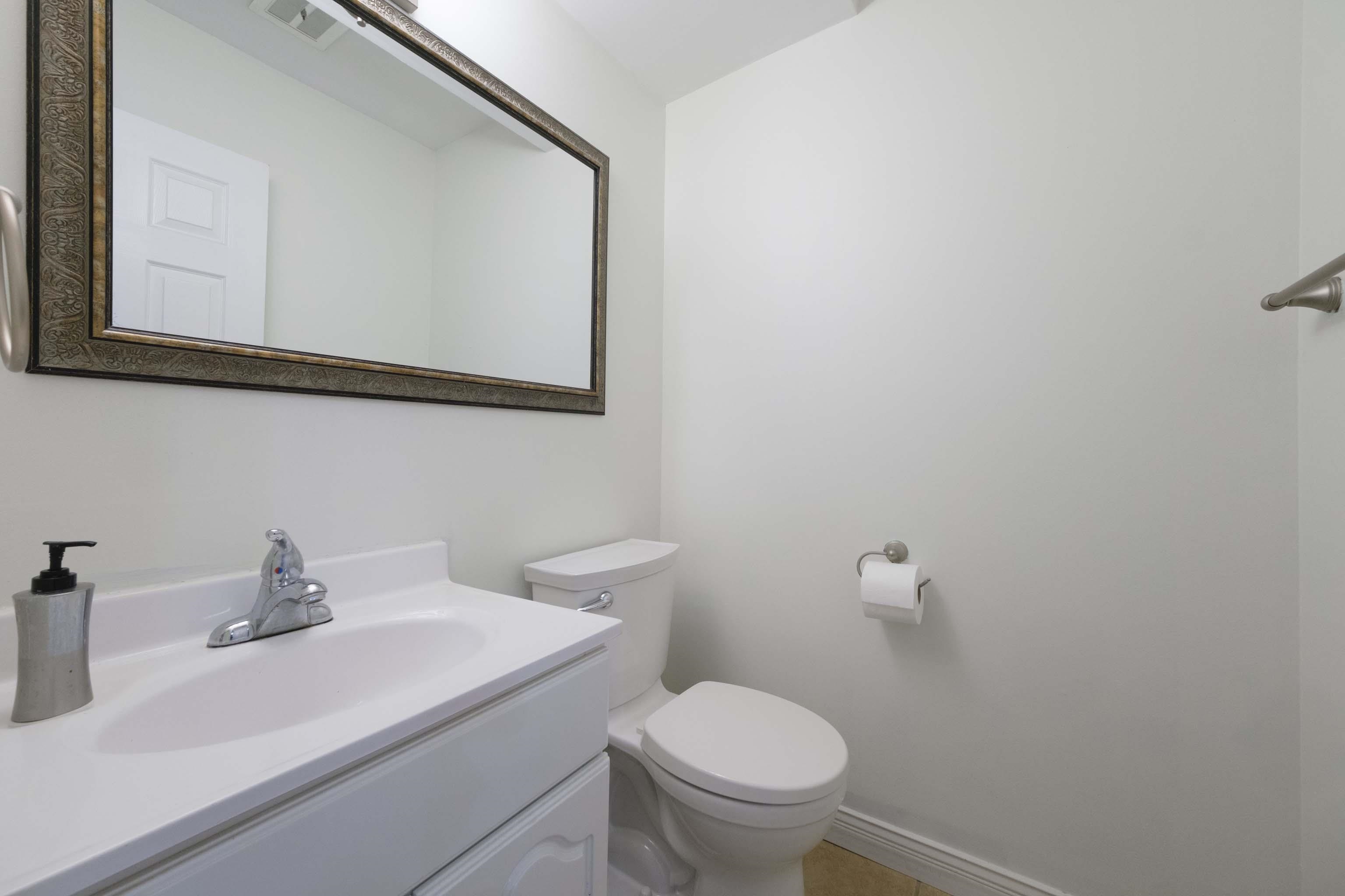 Listing image of 899 OLD LILLOOET ROAD