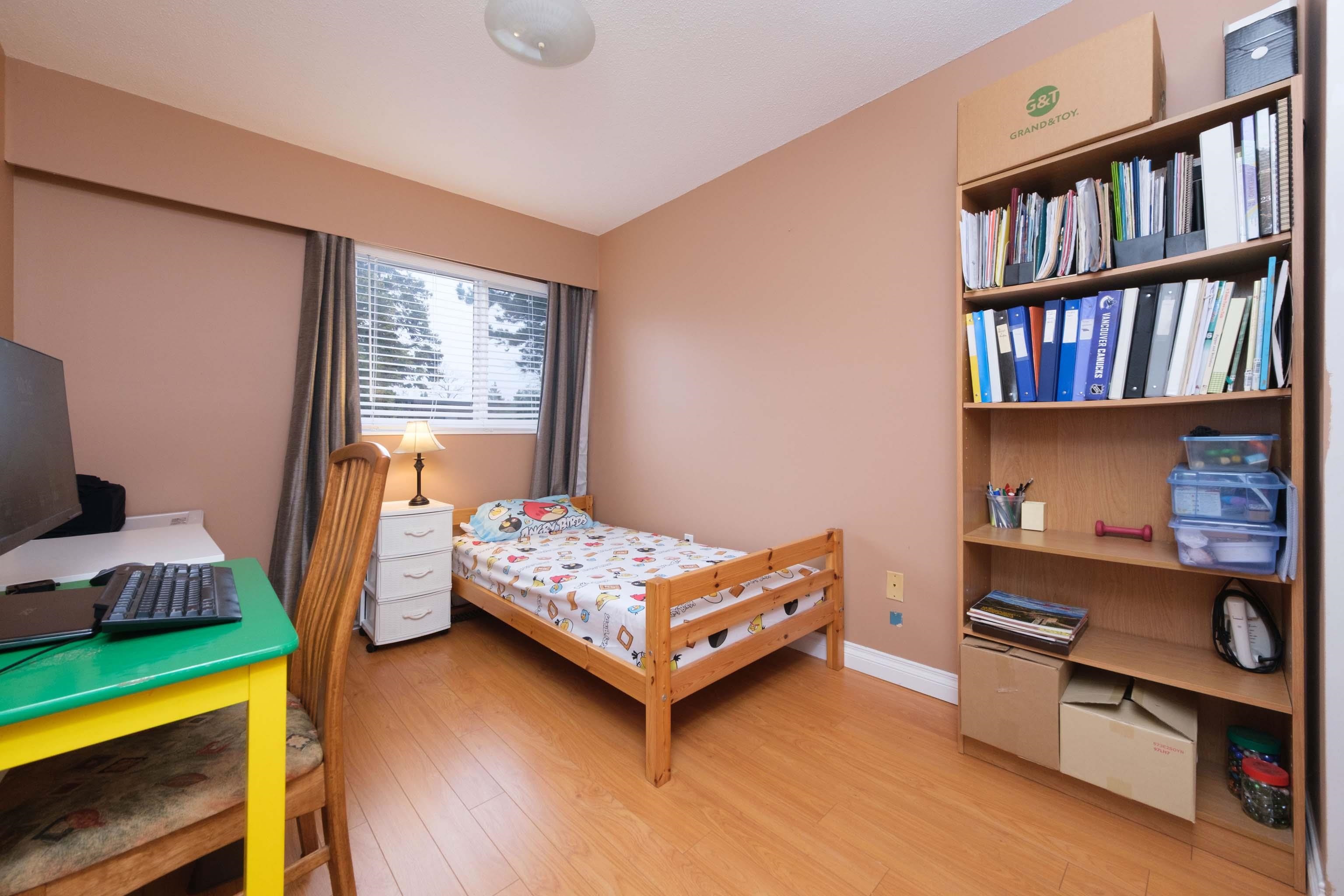 Listing image of 899 OLD LILLOOET ROAD