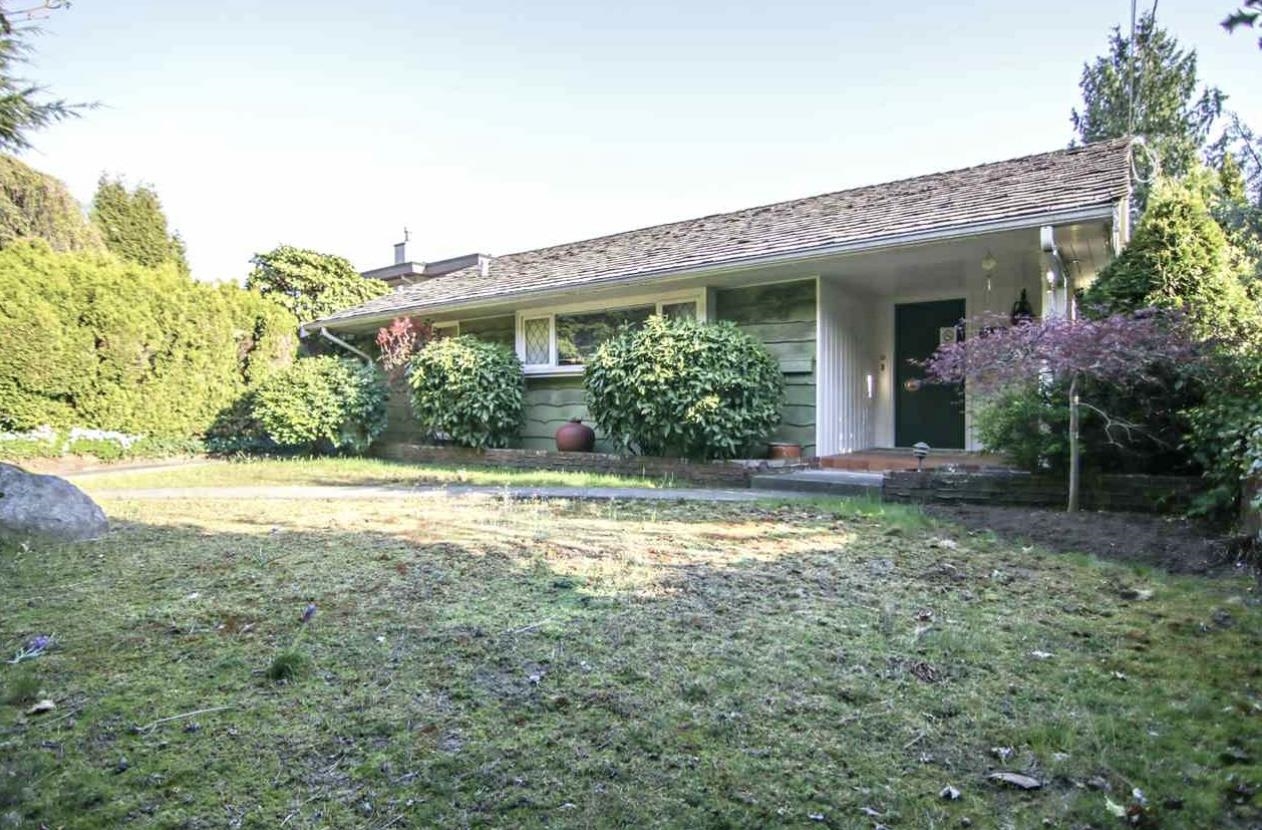 Listing image of 2150 NELSON AVENUE