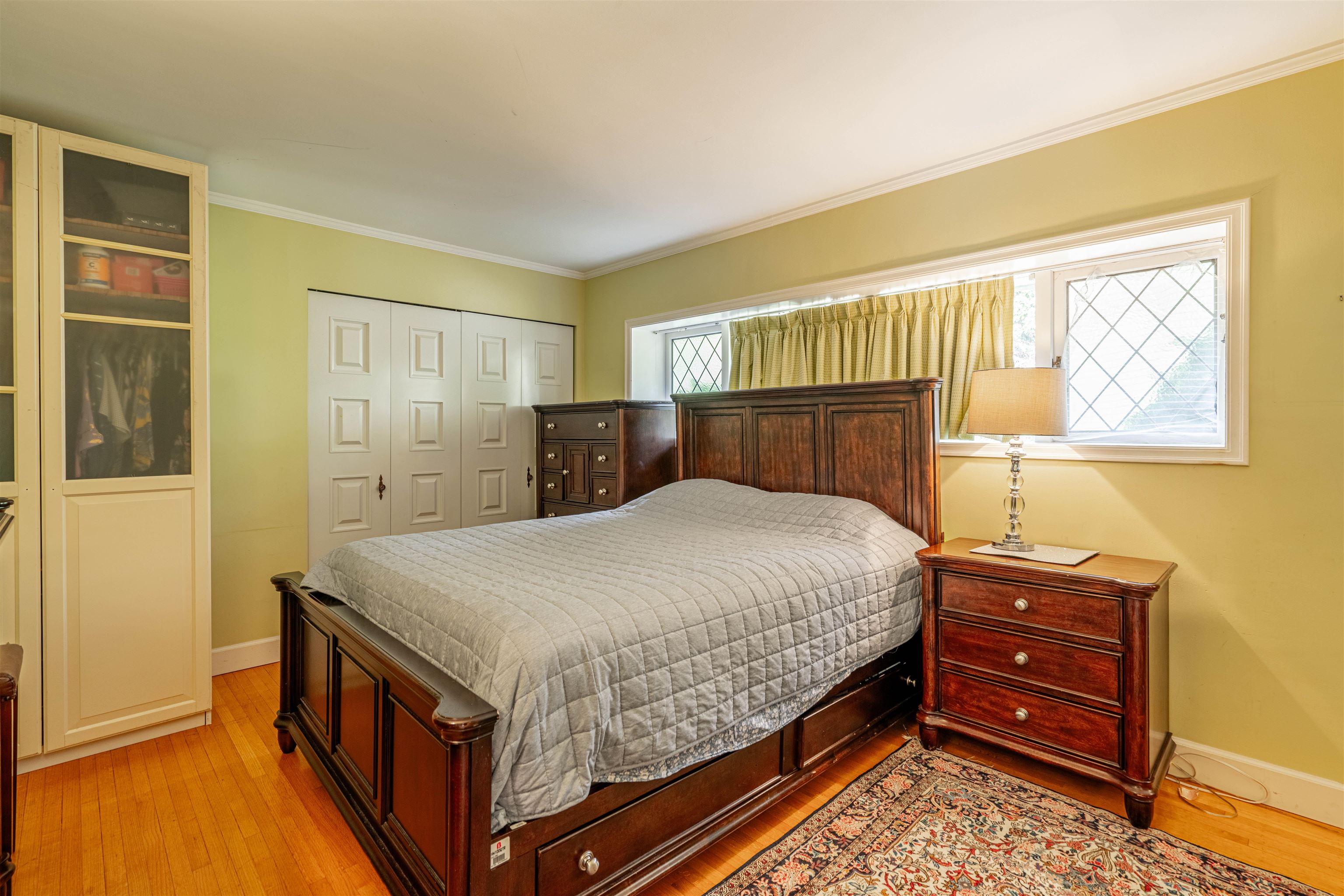 Listing image of 2150 NELSON AVENUE