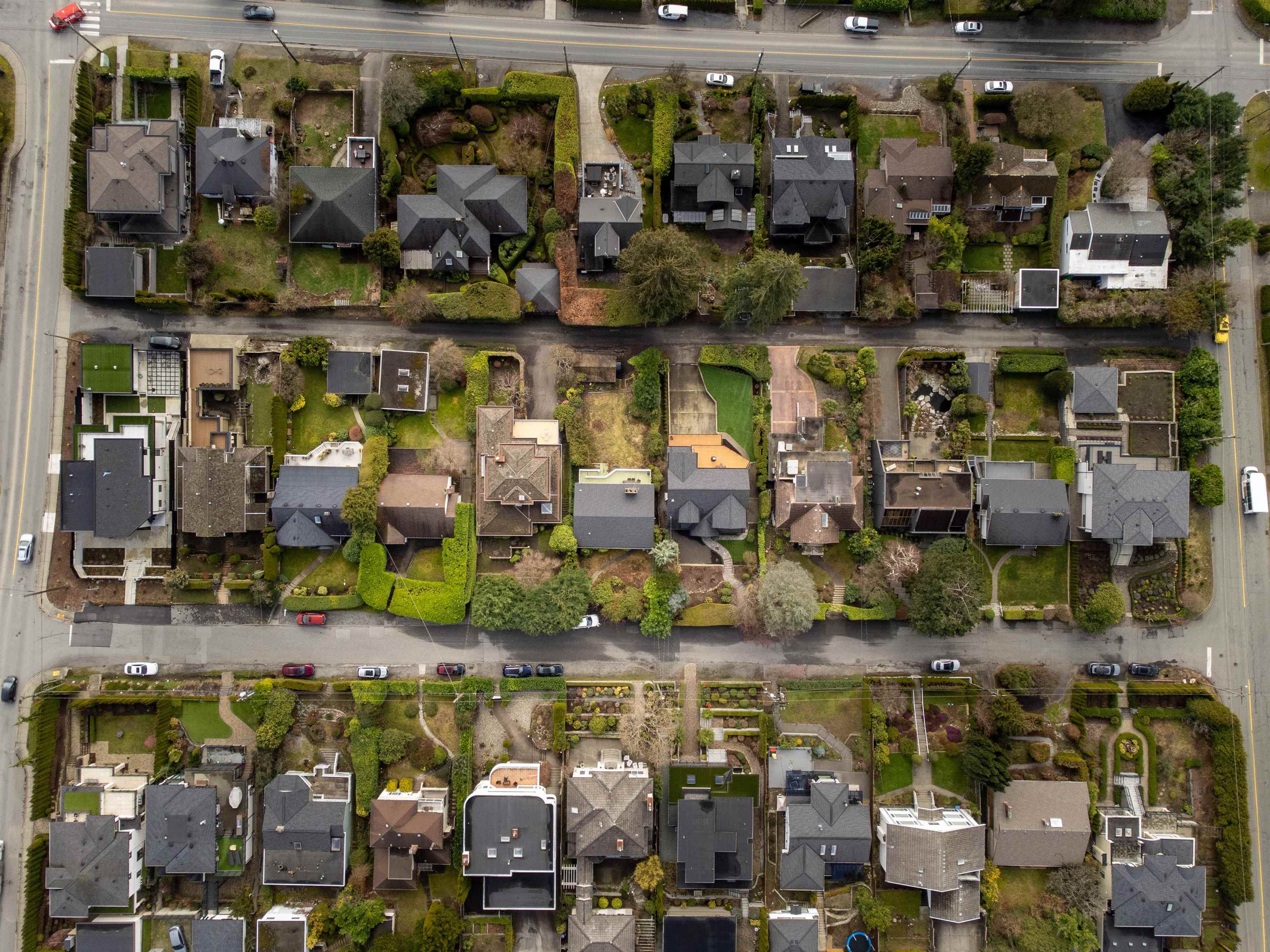 Listing image of 2150 NELSON AVENUE