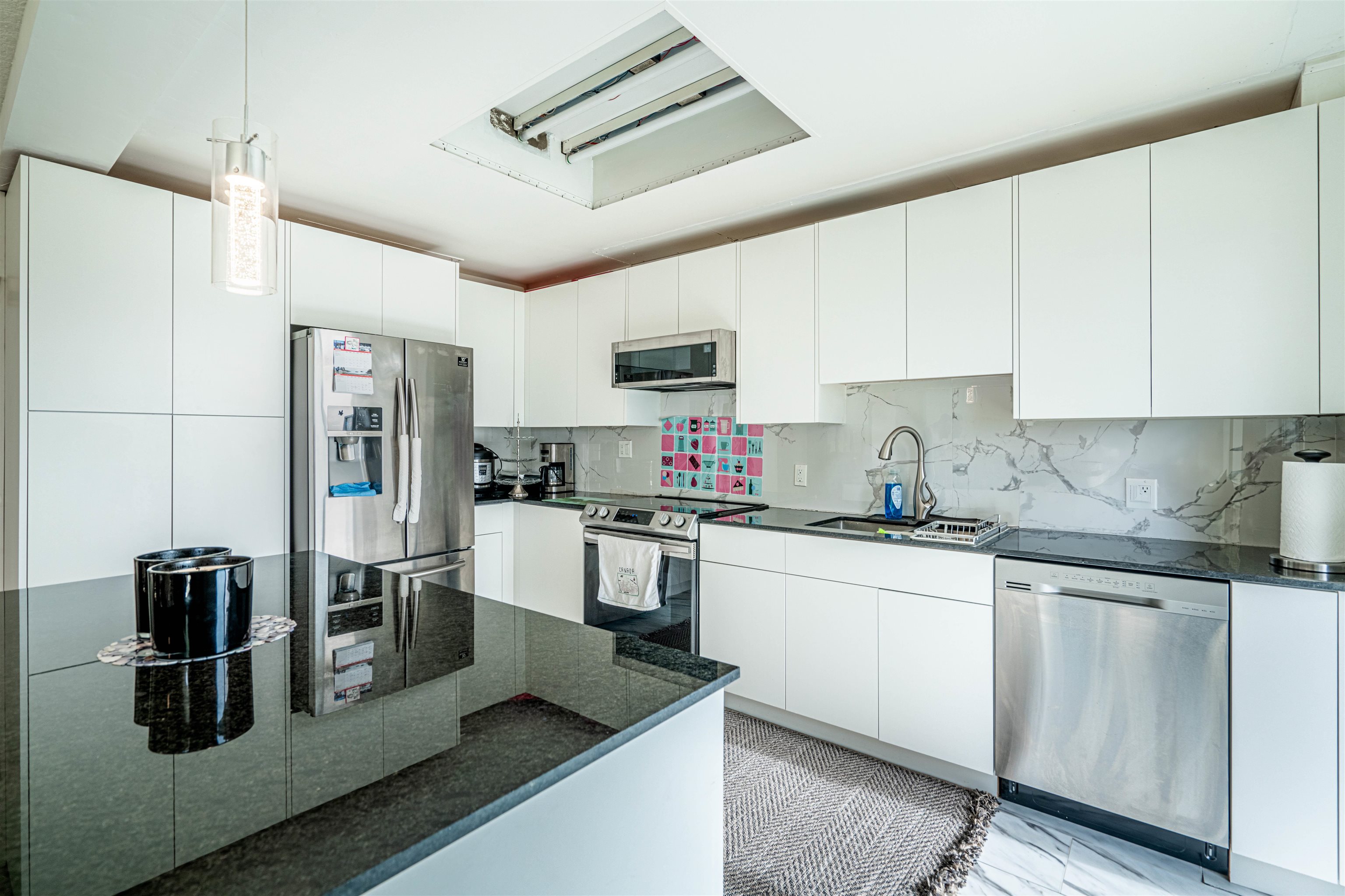 Listing image of 2150 NELSON AVENUE