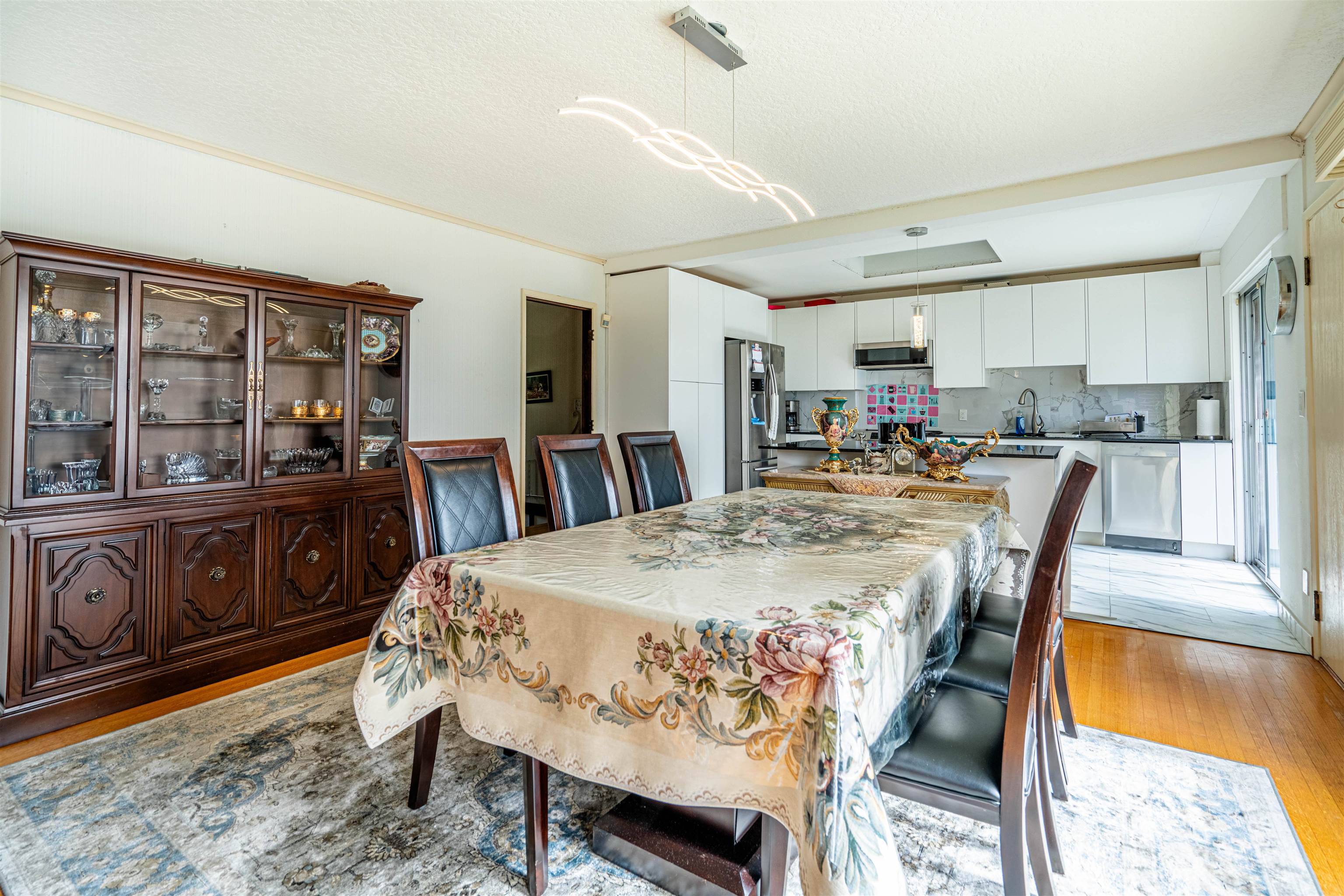 Listing image of 2150 NELSON AVENUE
