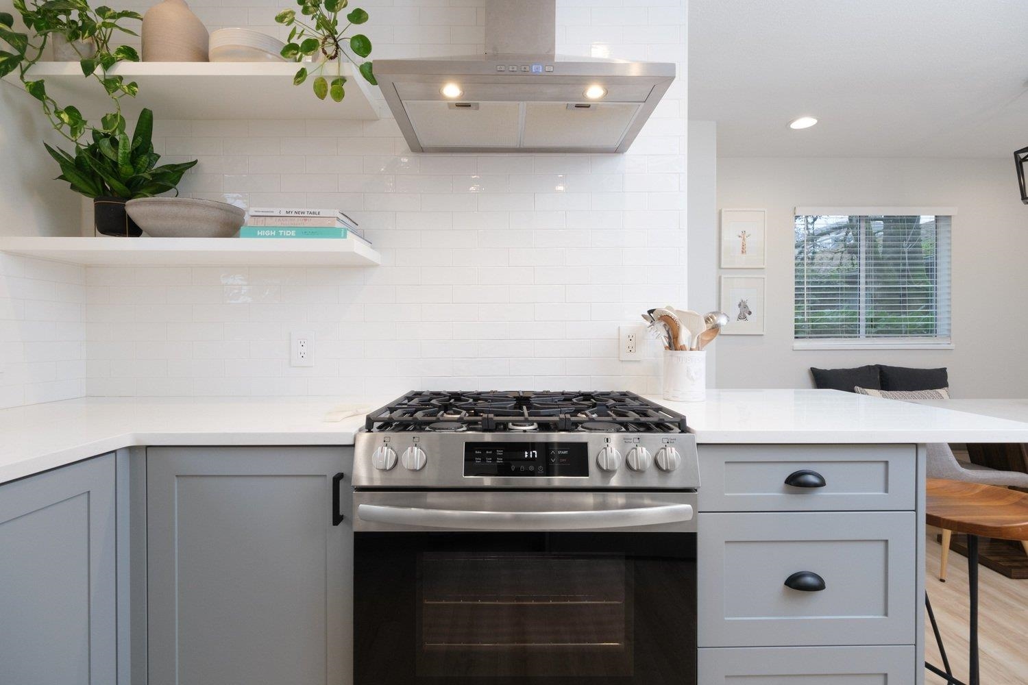 Listing image of 515 ST. ANDREWS AVENUE