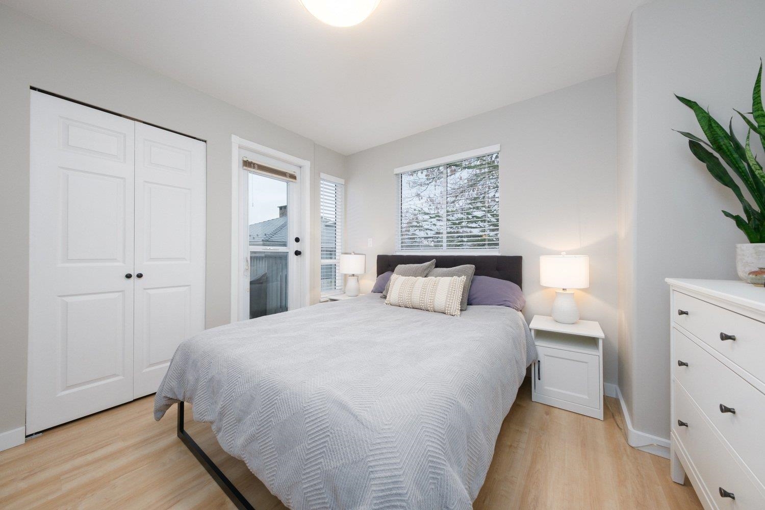 Listing image of 515 ST. ANDREWS AVENUE
