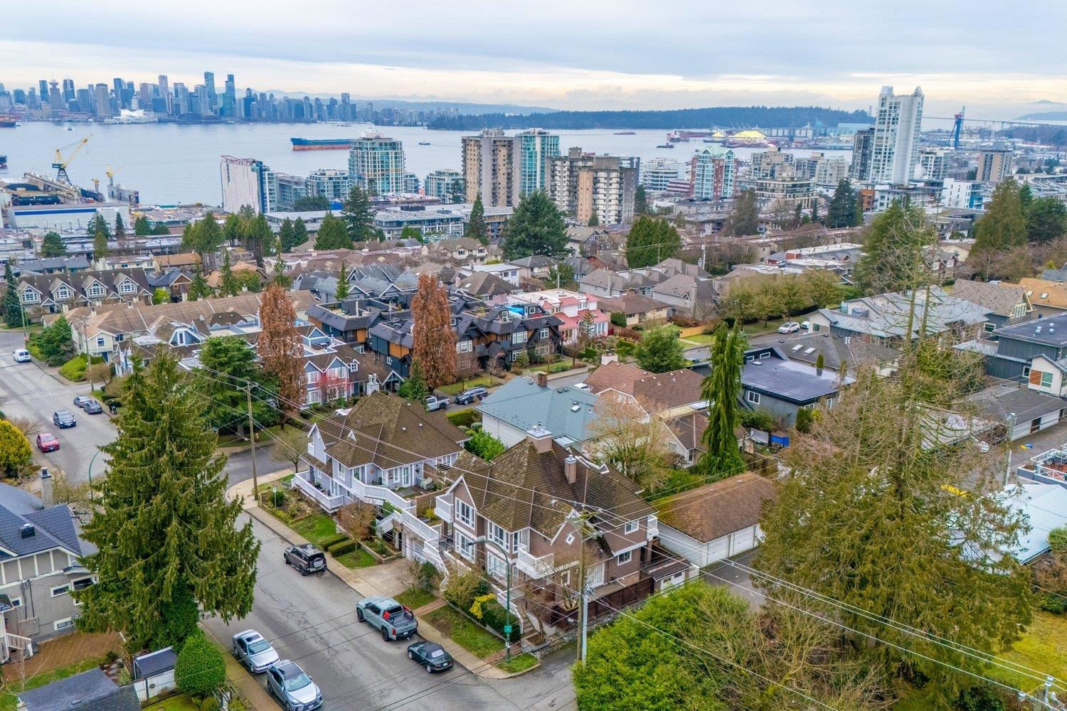 Listing image of 515 ST. ANDREWS AVENUE