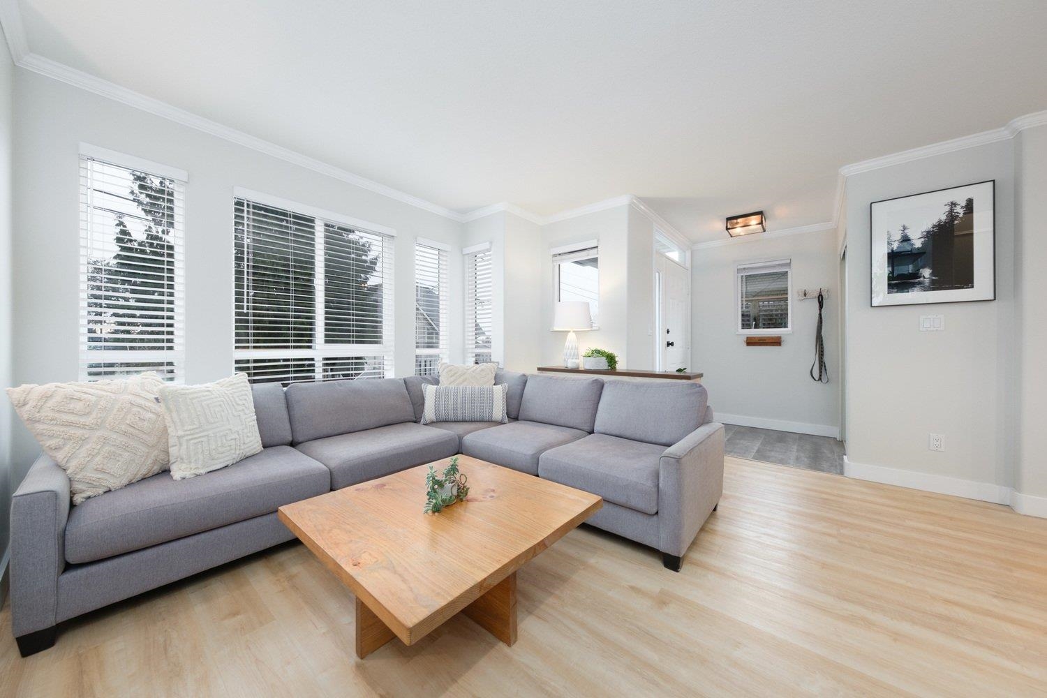 Listing image of 515 ST. ANDREWS AVENUE