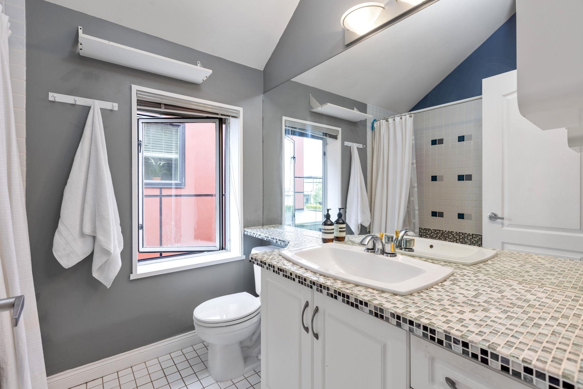 Listing image of C 229 W 5TH STREET