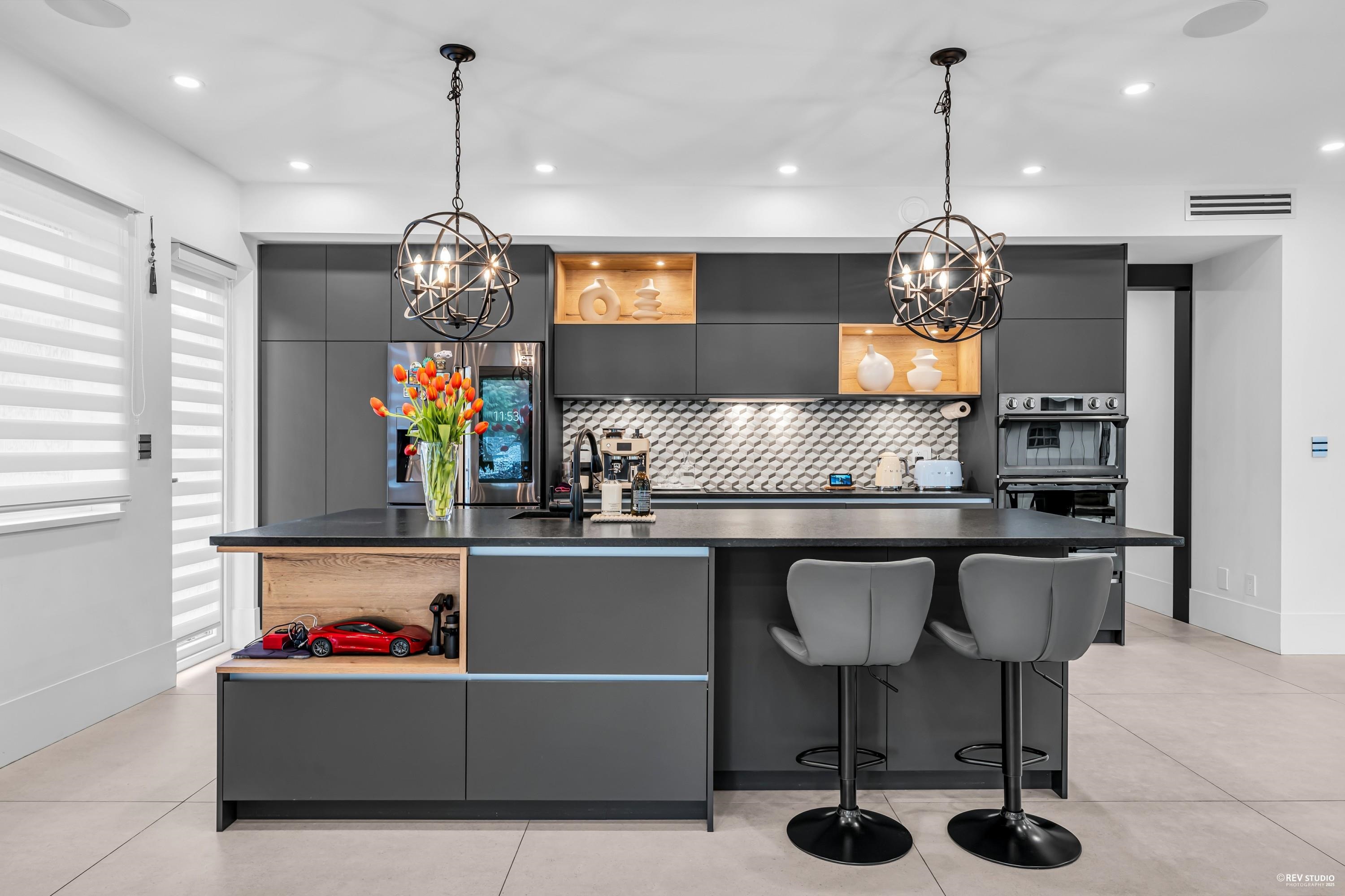 Listing image of 1075 BELVEDERE DRIVE