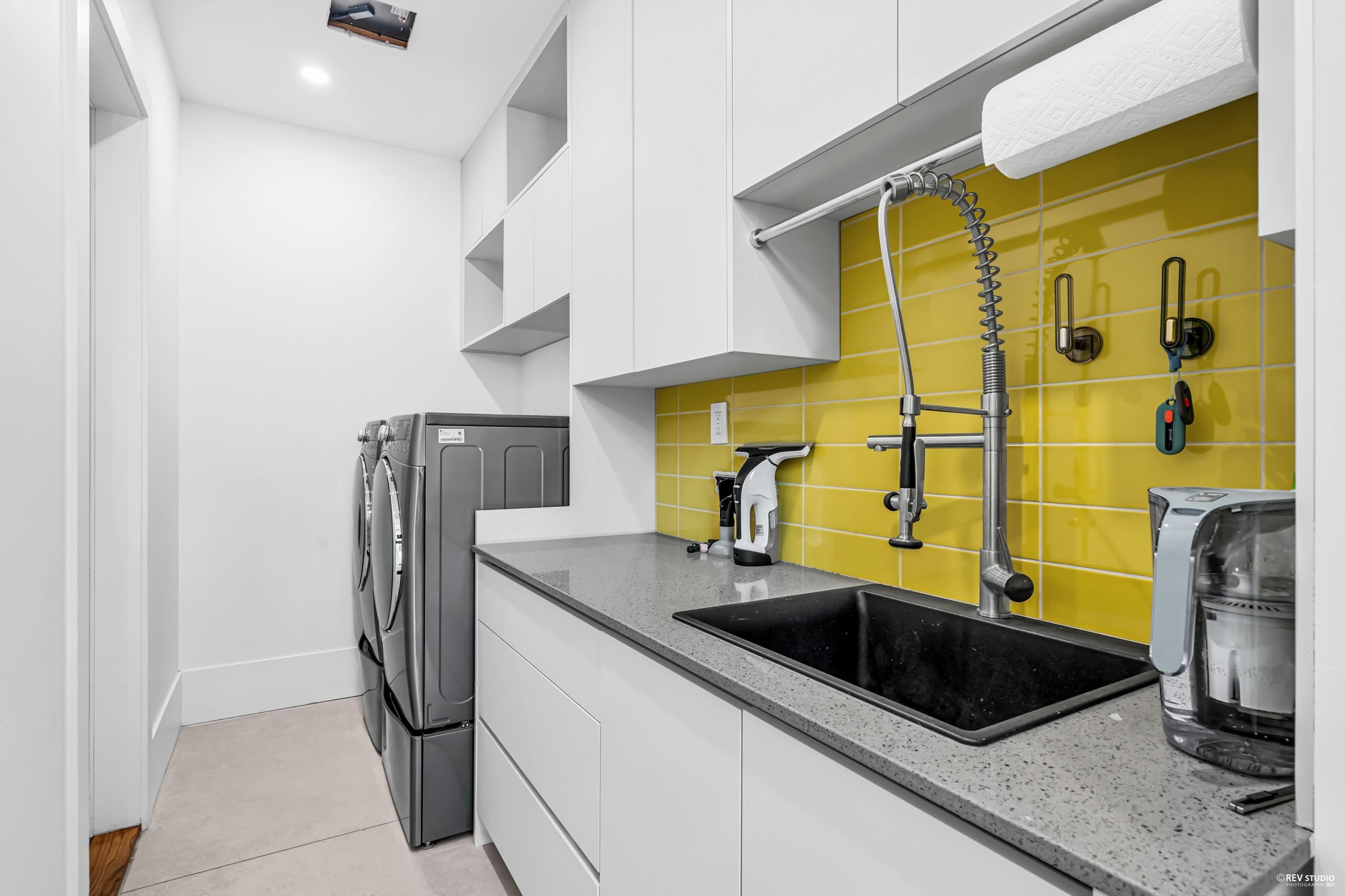 Listing image of 1075 BELVEDERE DRIVE