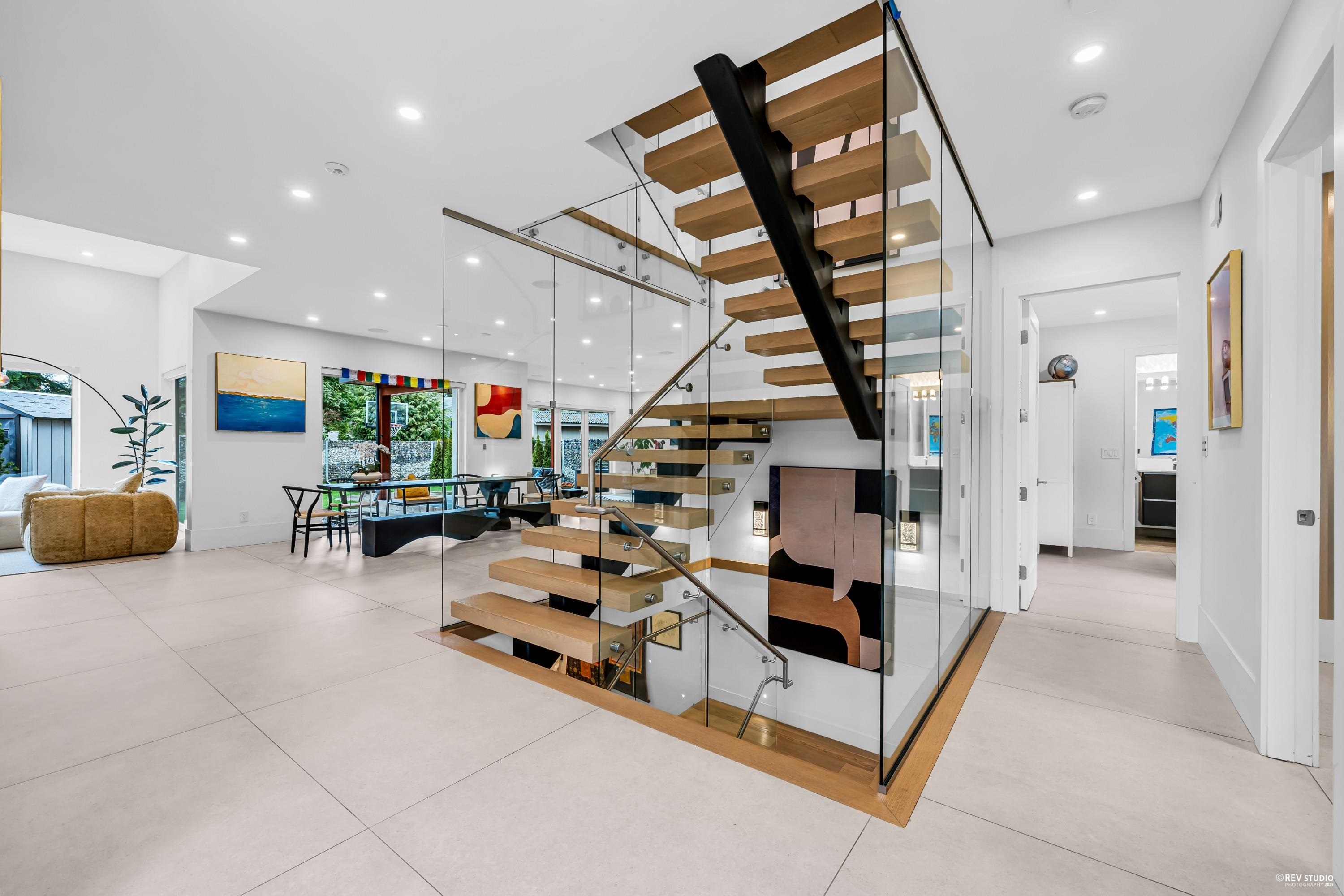 Listing image of 1075 BELVEDERE DRIVE