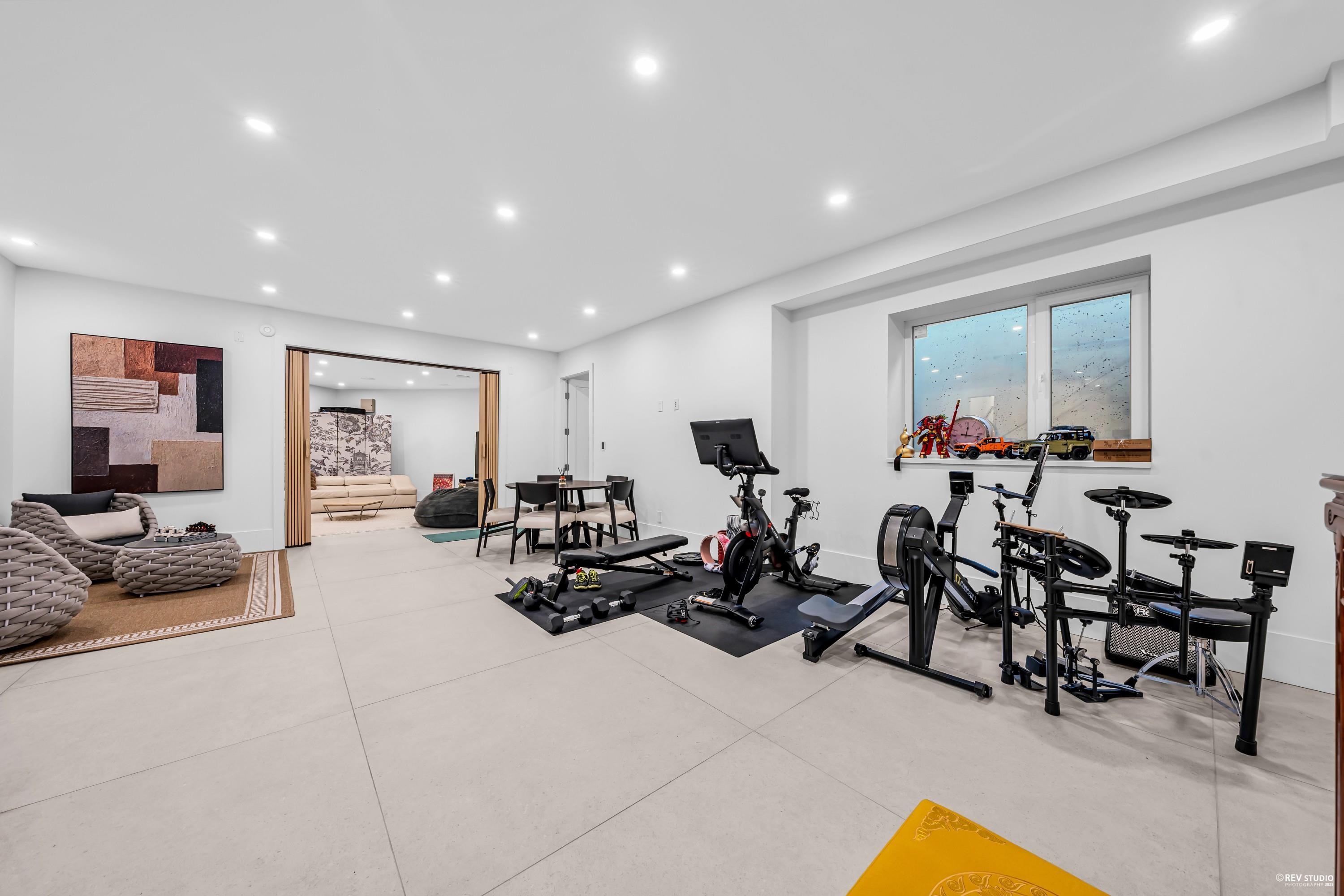 Listing image of 1075 BELVEDERE DRIVE