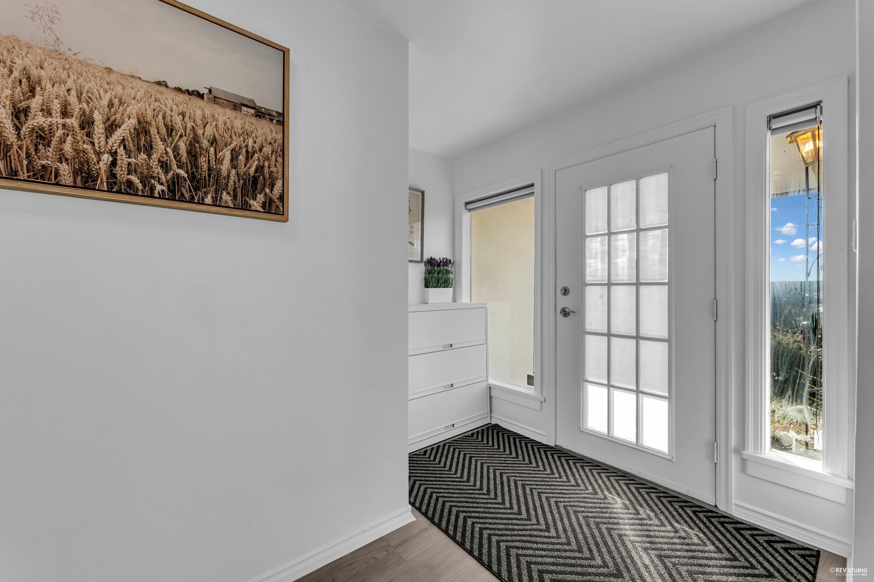 Listing image of 1475 KINGS AVENUE