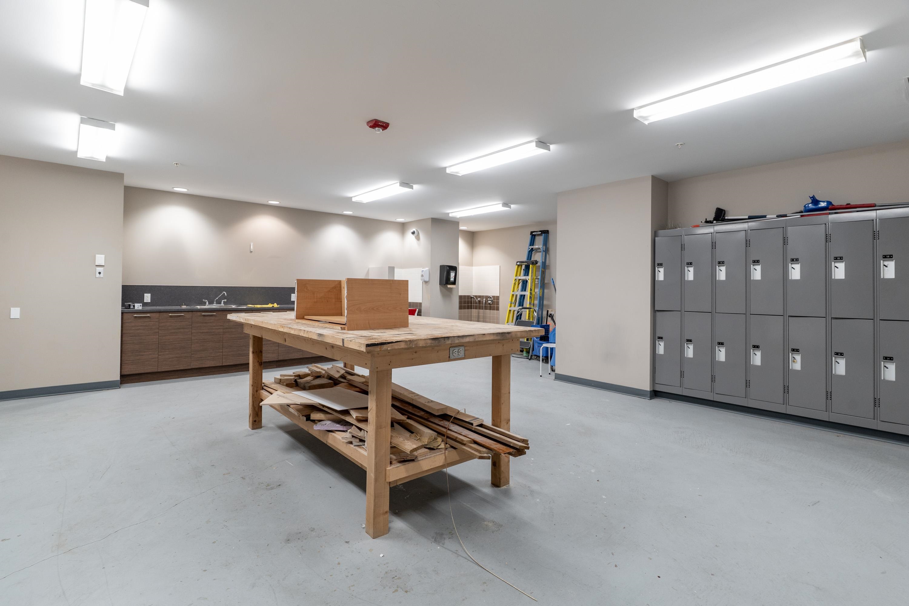 Listing image of 302 135 E 17TH STREET