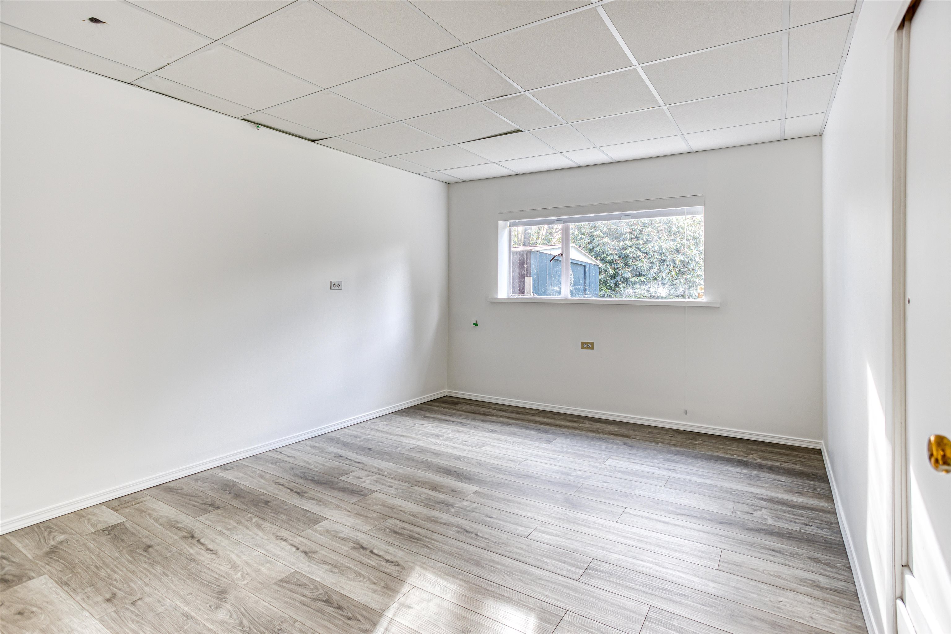 Listing image of 1025 RIDGEWOOD DRIVE
