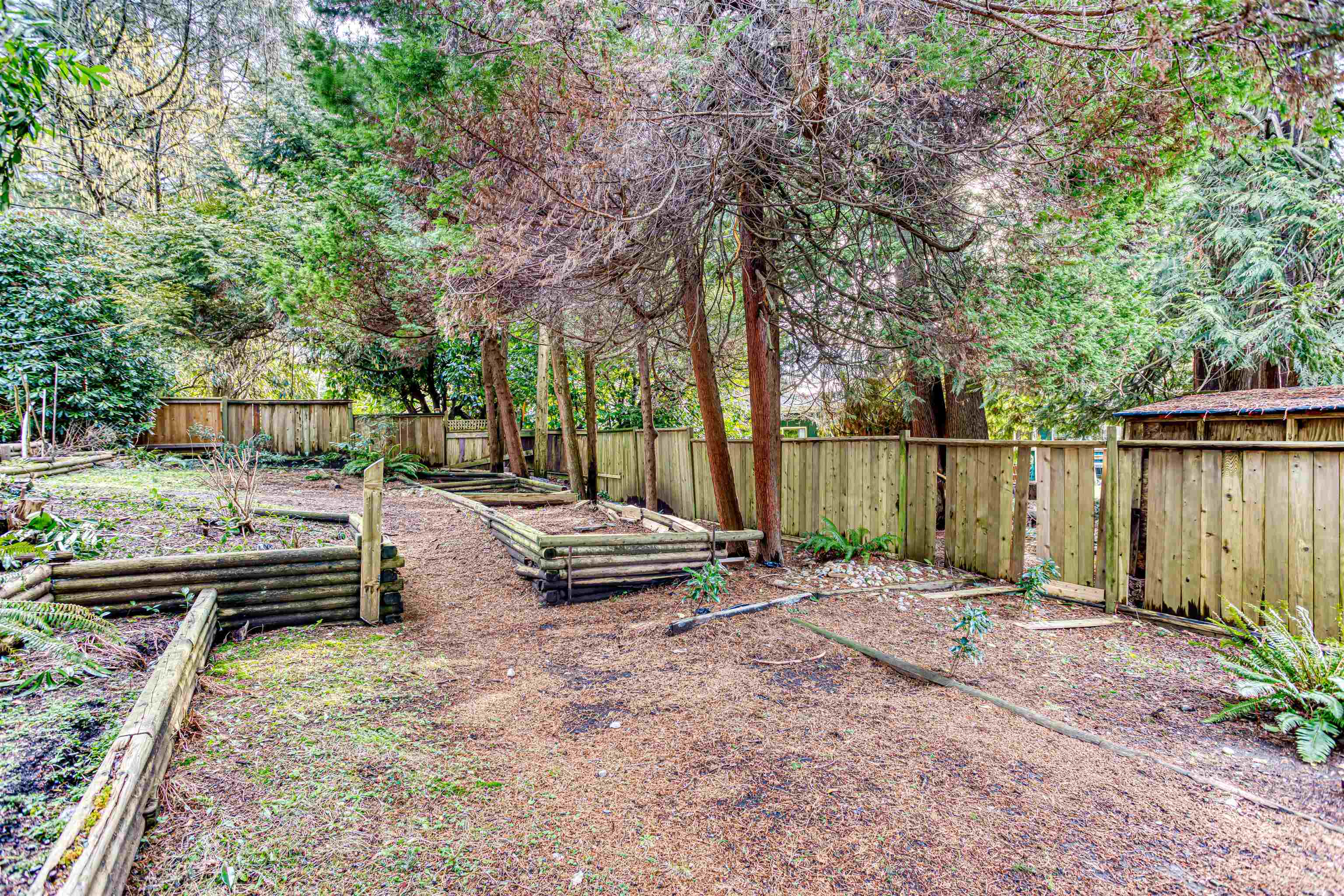 Listing image of 1025 RIDGEWOOD DRIVE
