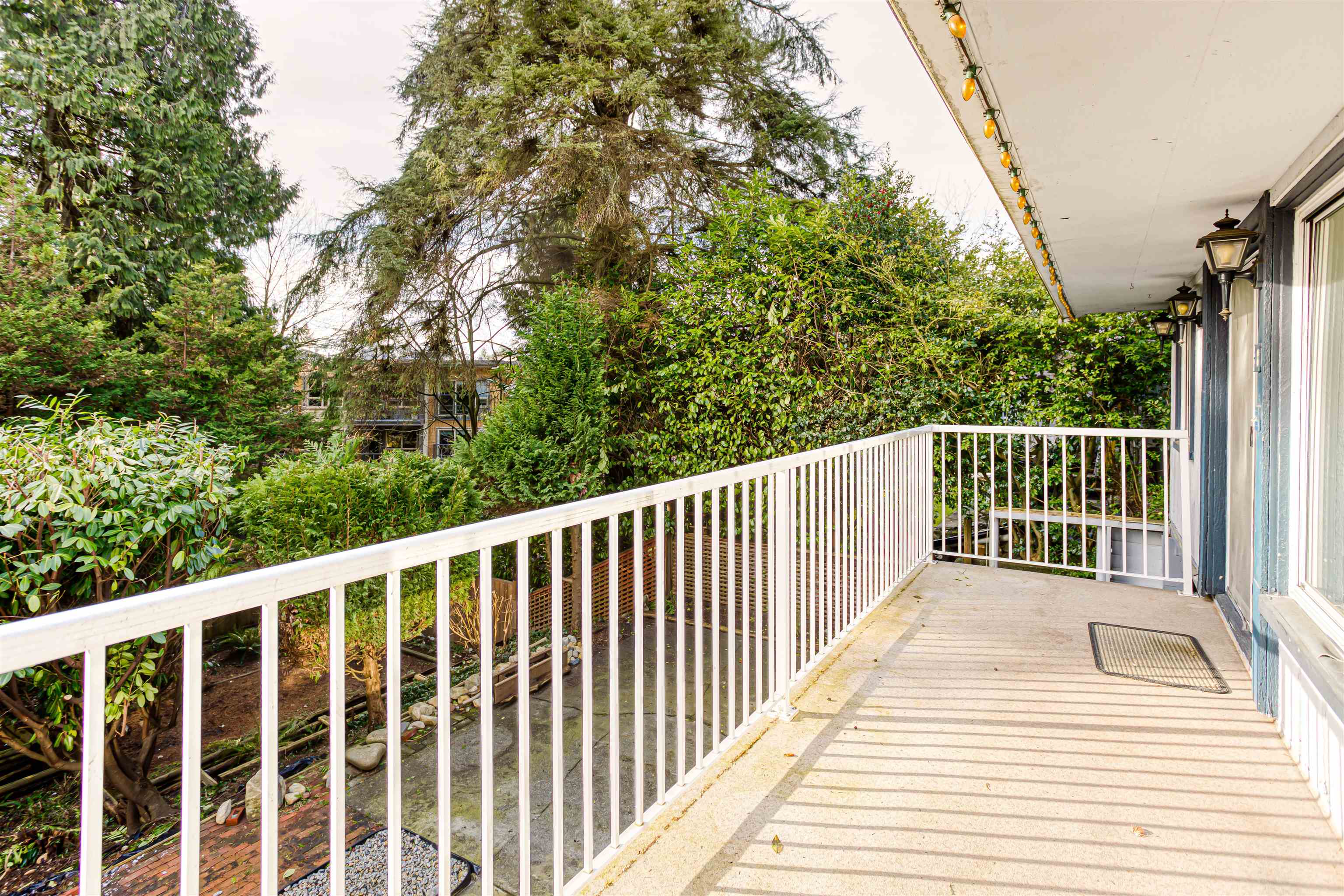 Listing image of 1025 RIDGEWOOD DRIVE