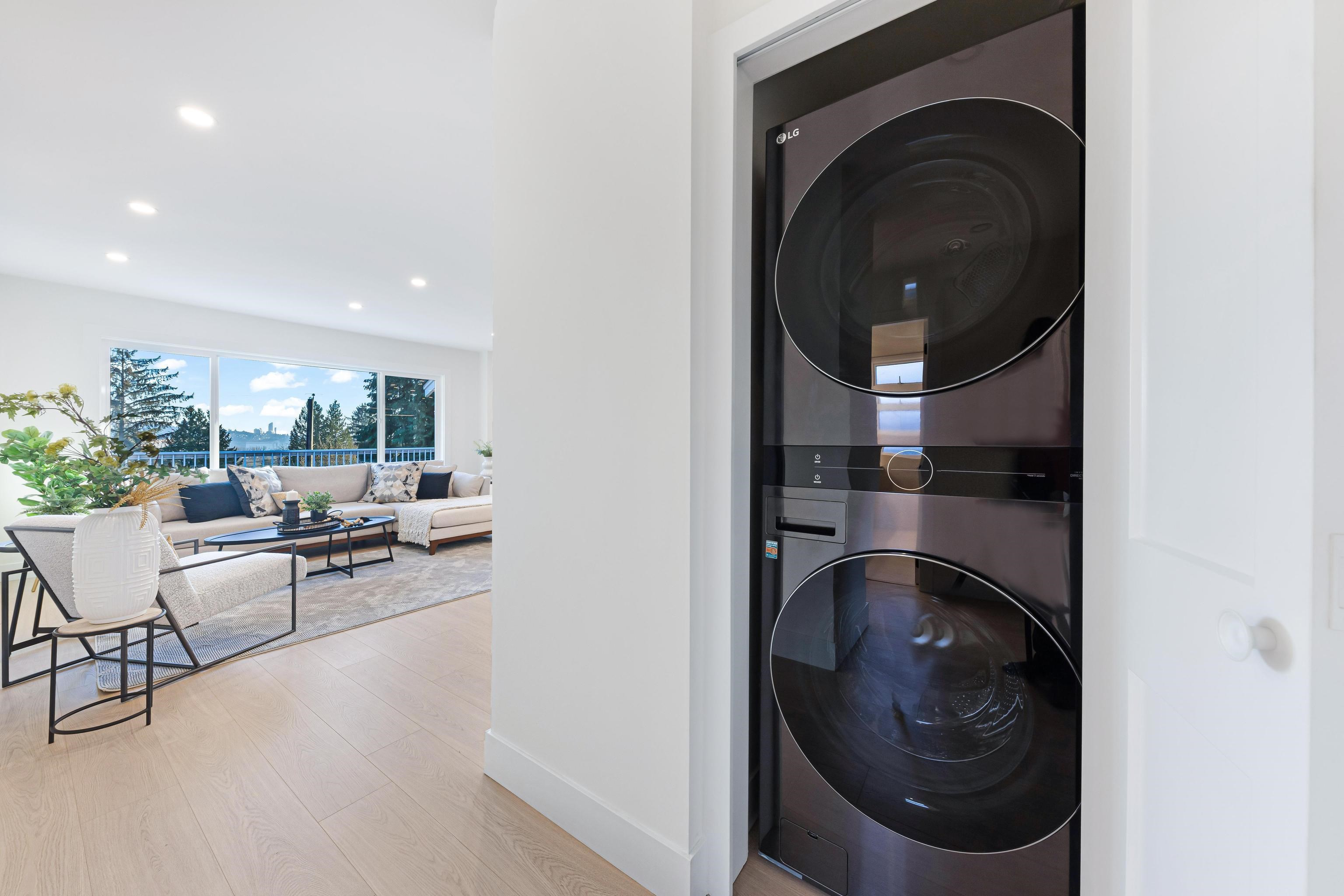Listing image of 1225 CLOVERLEY STREET