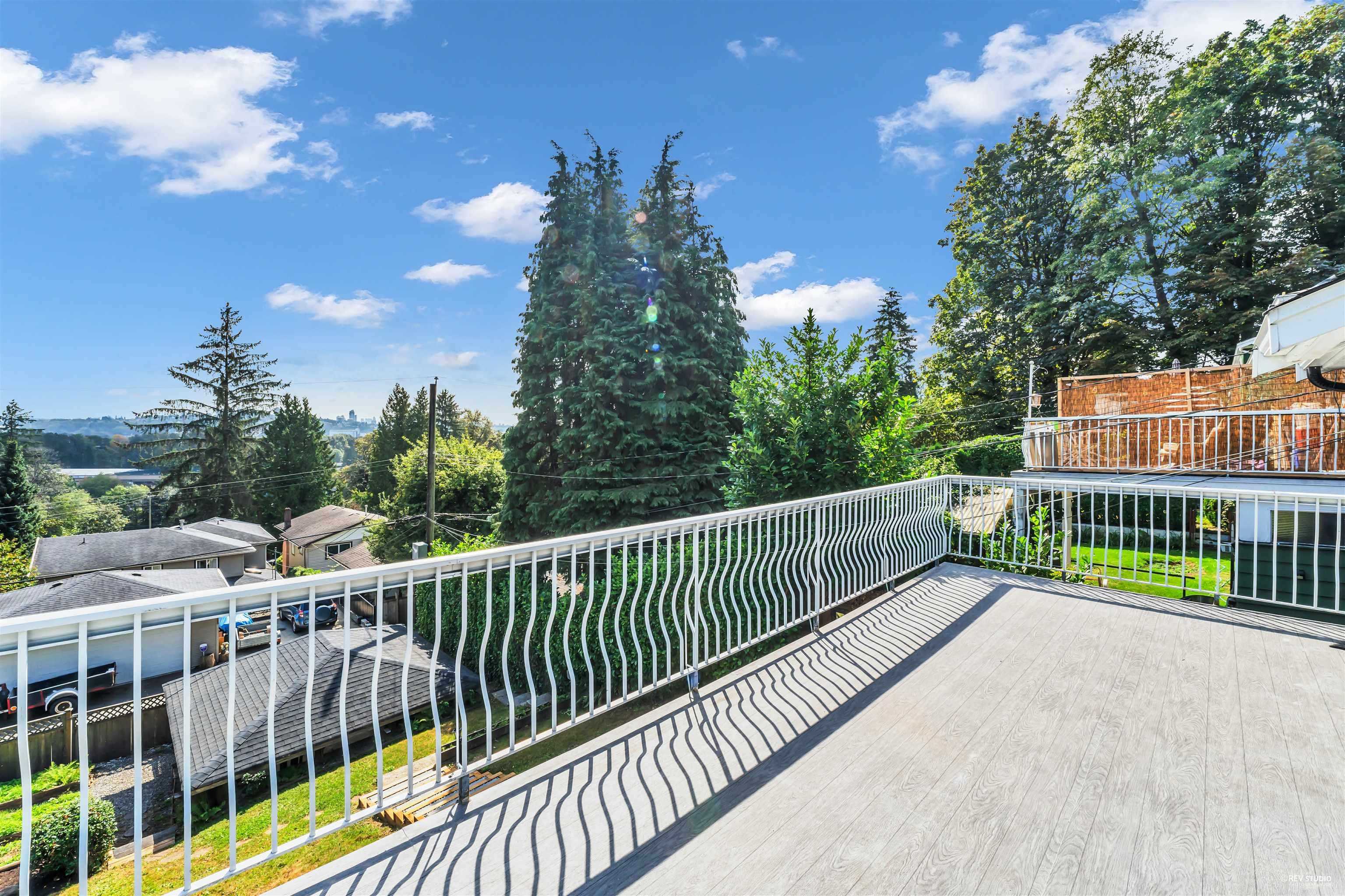 Listing image of 1225 CLOVERLEY STREET
