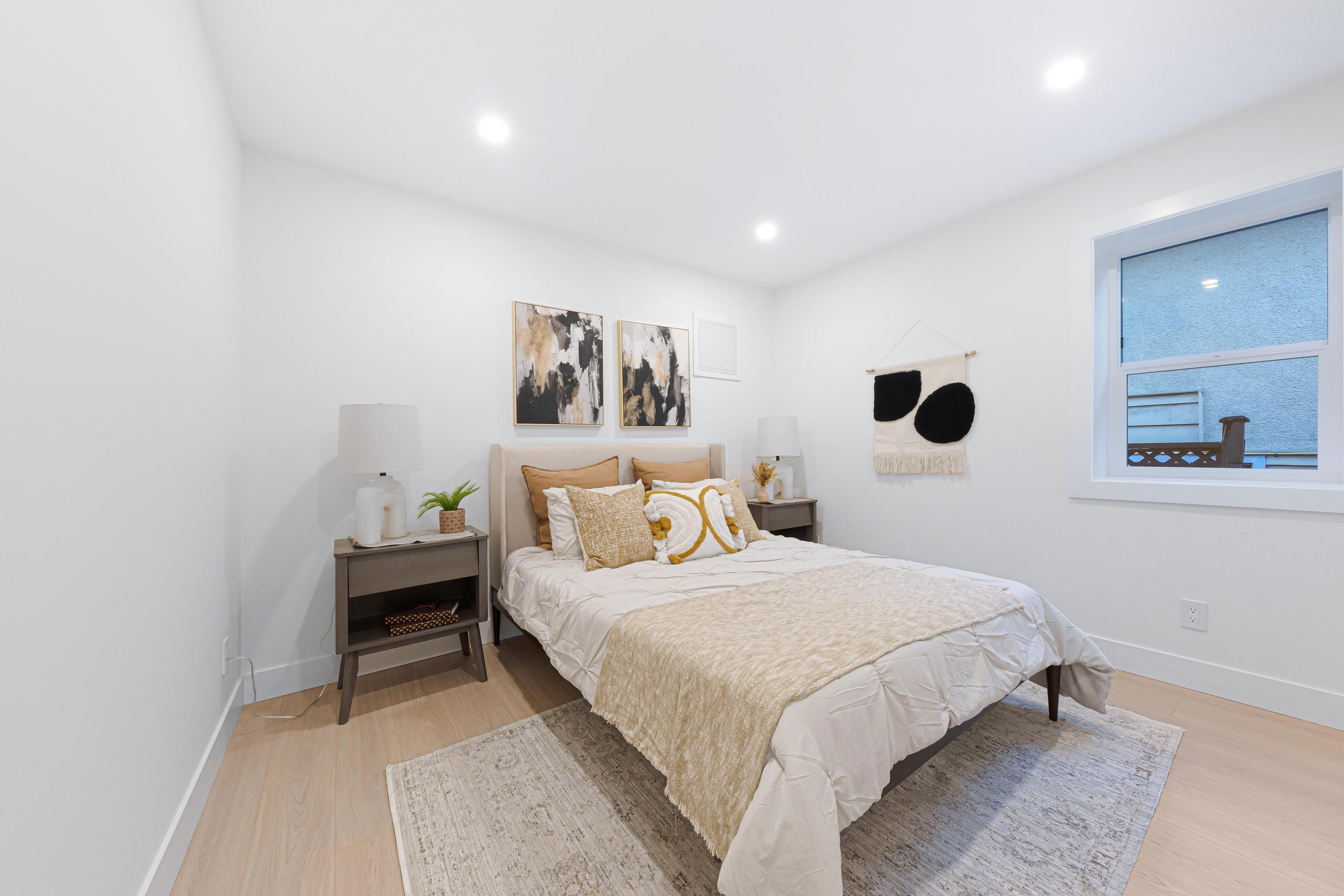 Listing image of 1225 CLOVERLEY STREET