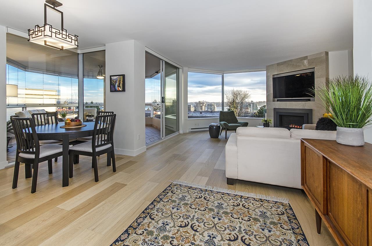 Listing image of 201 123 E KEITH ROAD