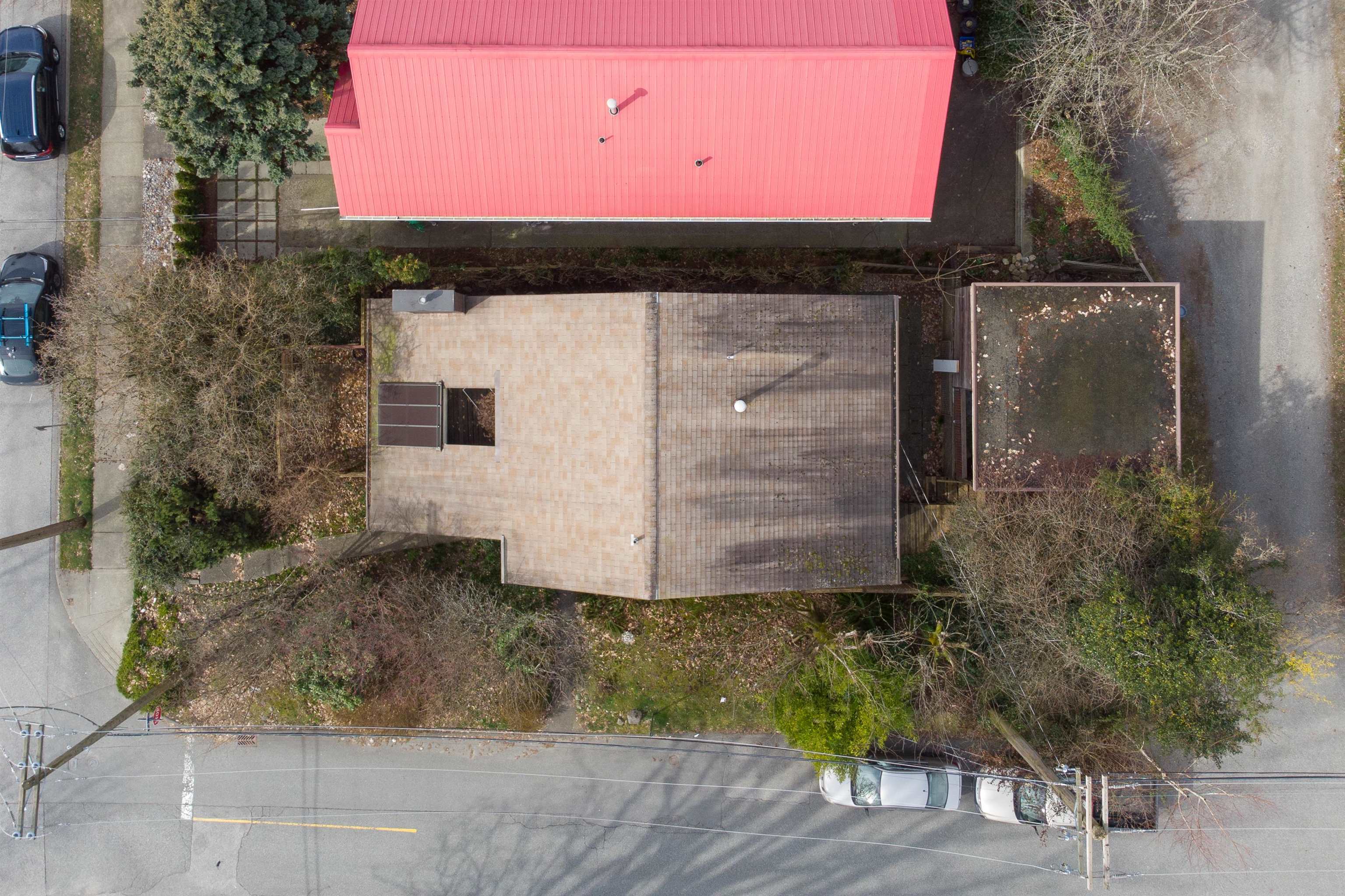 Listing image of 2305 WESTERN AVENUE