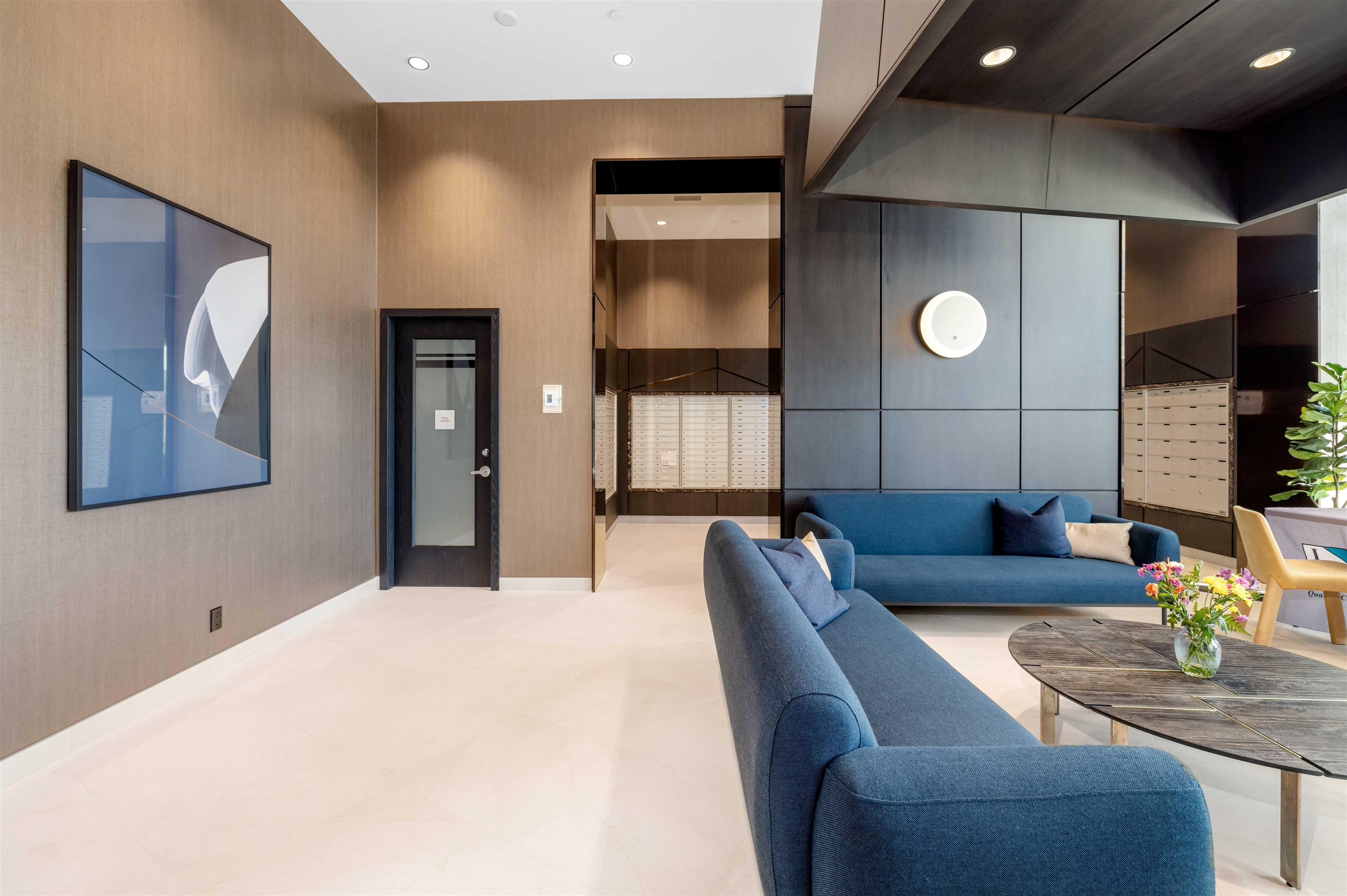 Listing image of 618 1500 FERN STREET