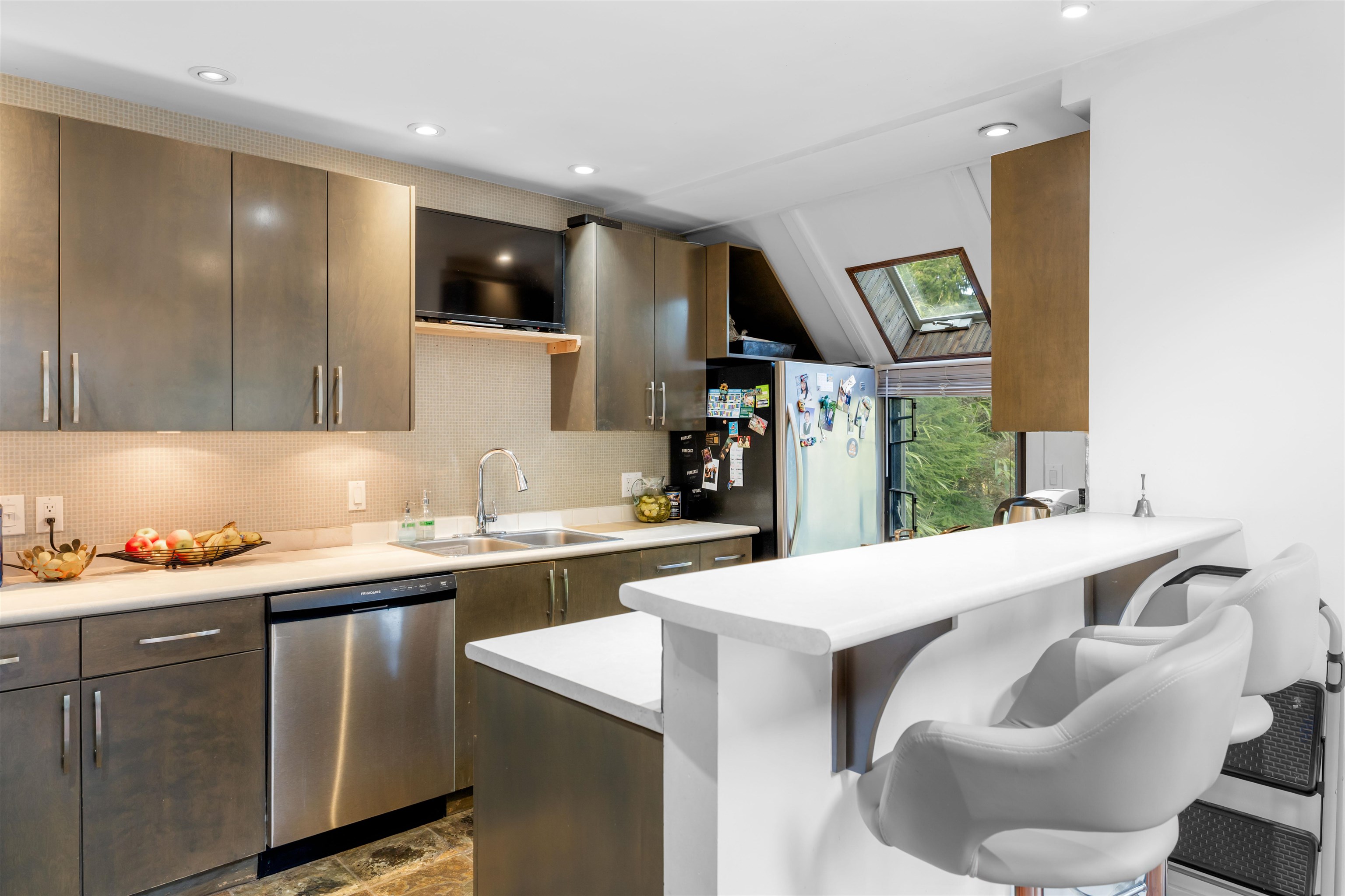 Listing image of 4524 PRIME STREET