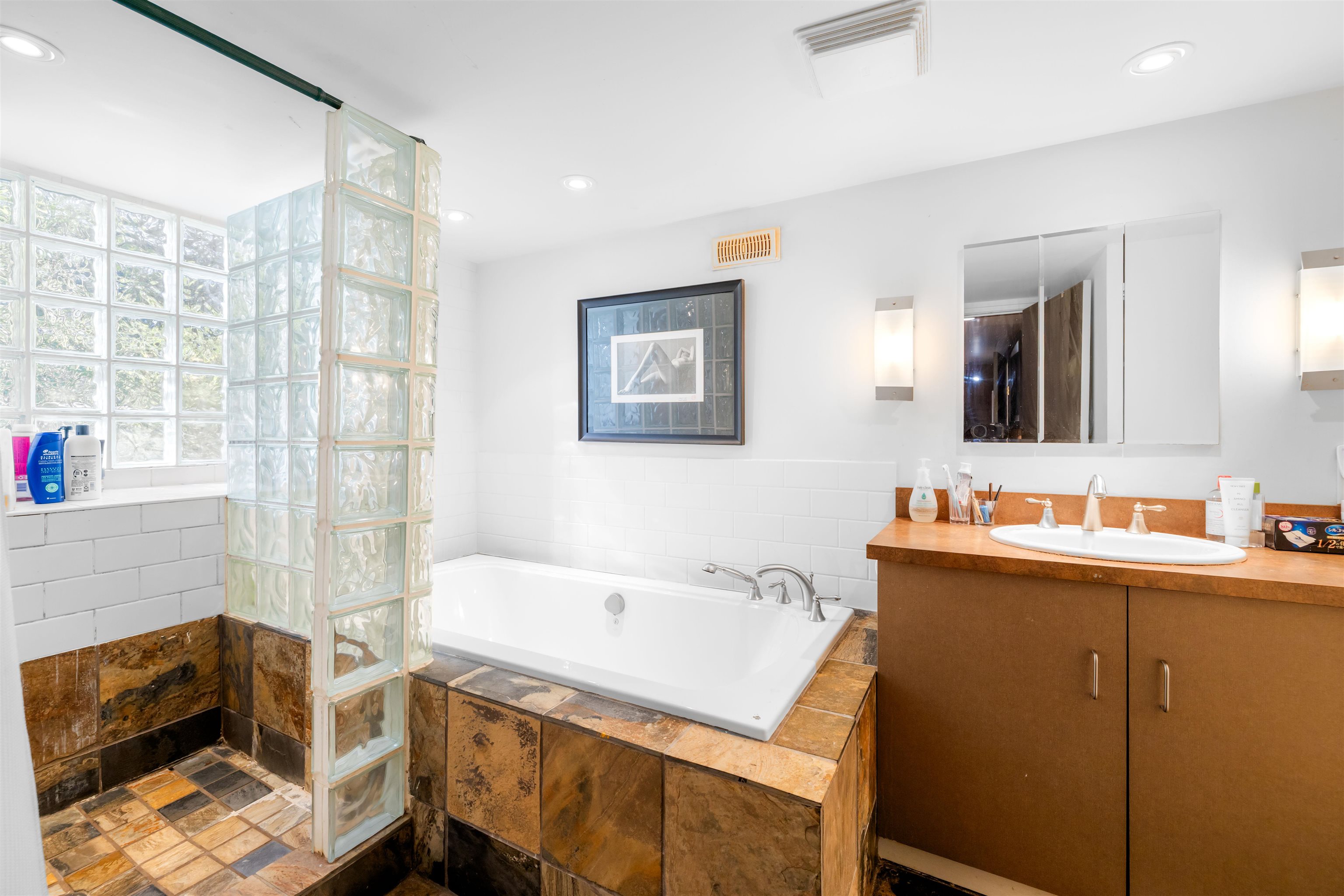 Listing image of 4524 PRIME STREET