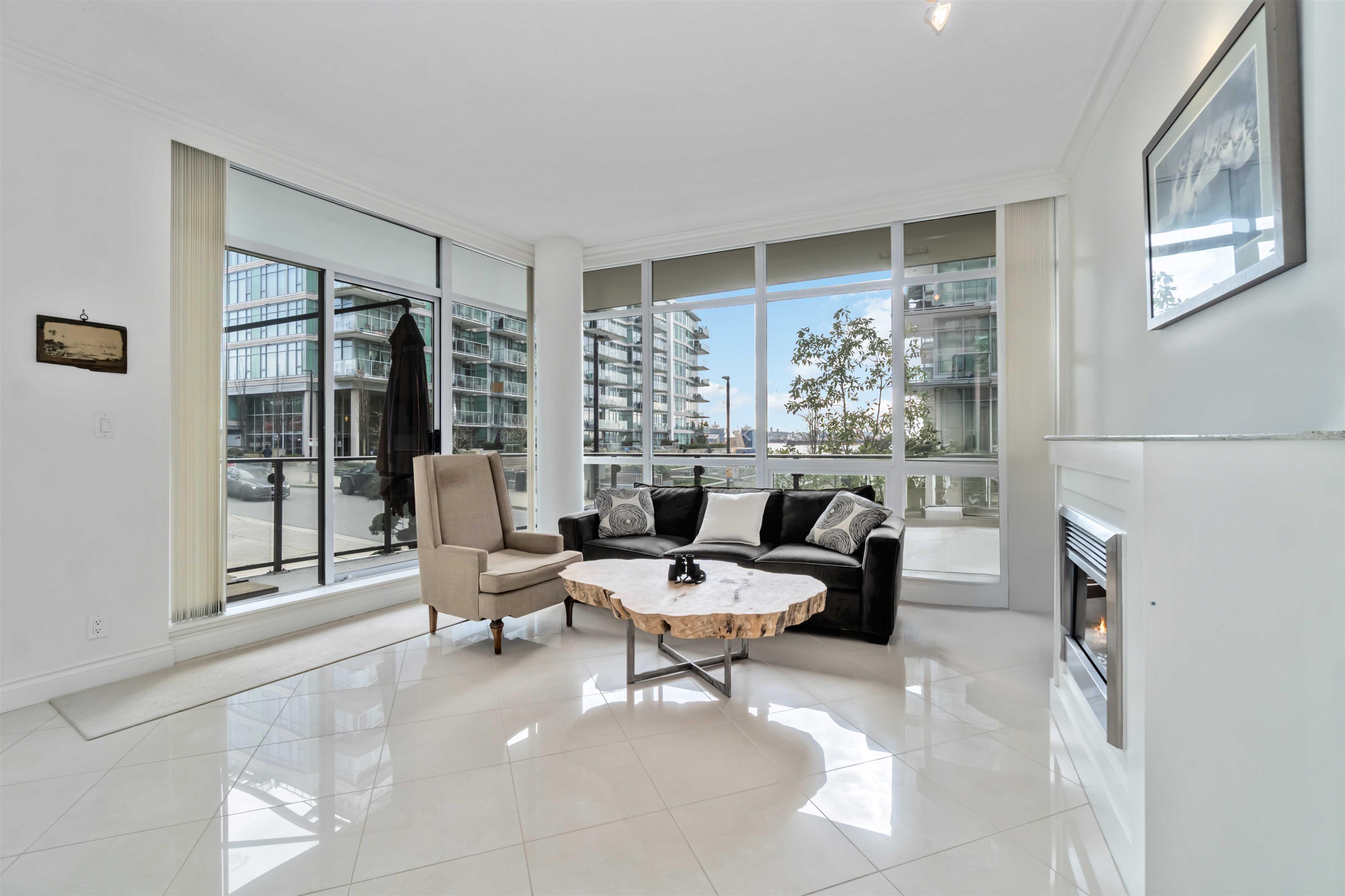 Listing image of 201 162 VICTORY SHIP WAY