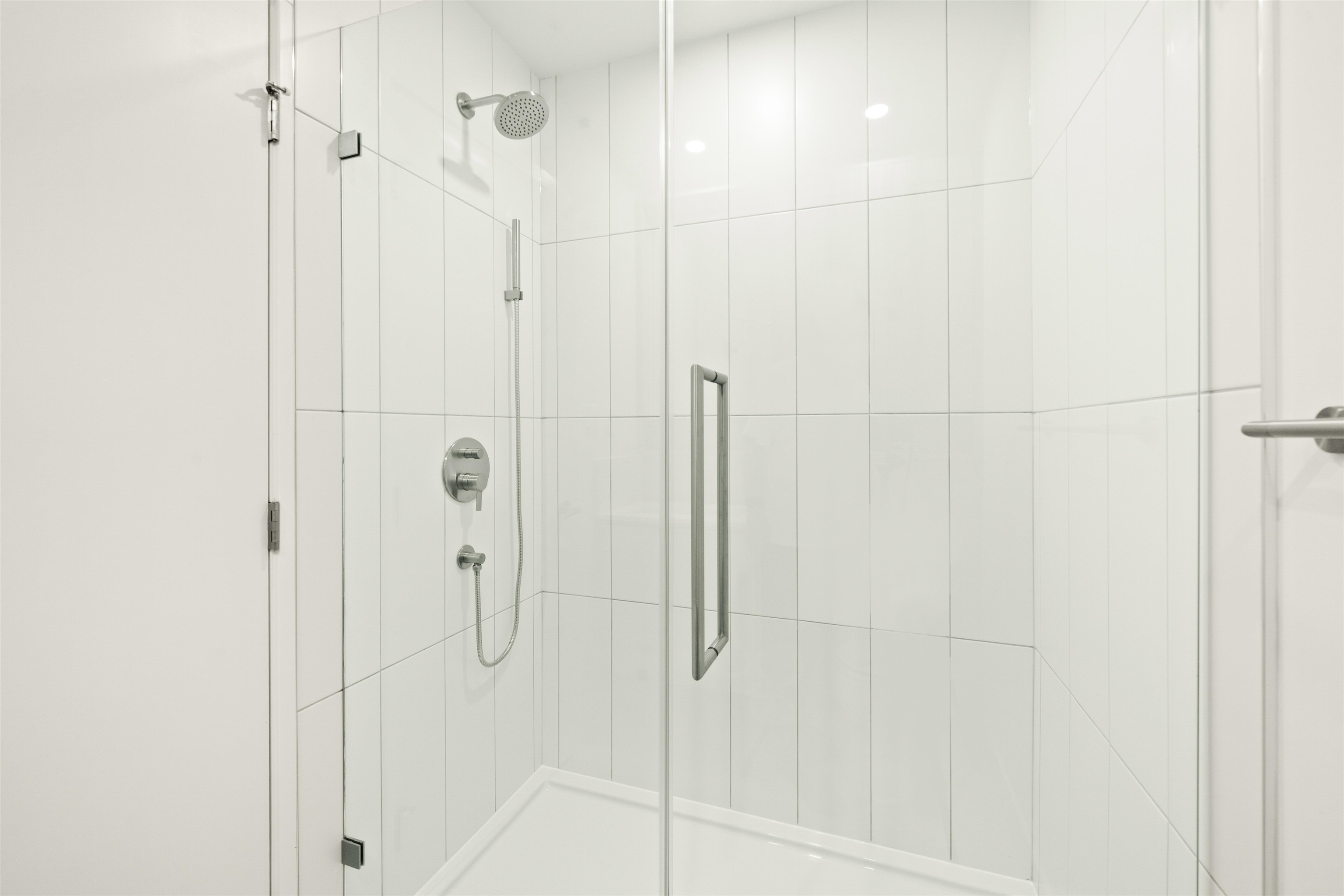 Listing image of 405 3596 MALSUM DR DRIVE