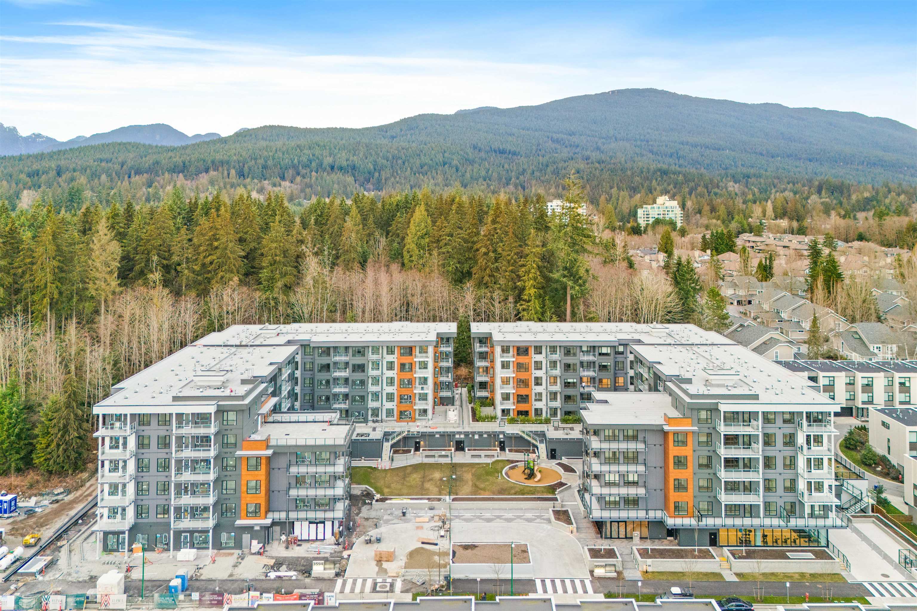 Listing image of 405 3596 MALSUM DR DRIVE