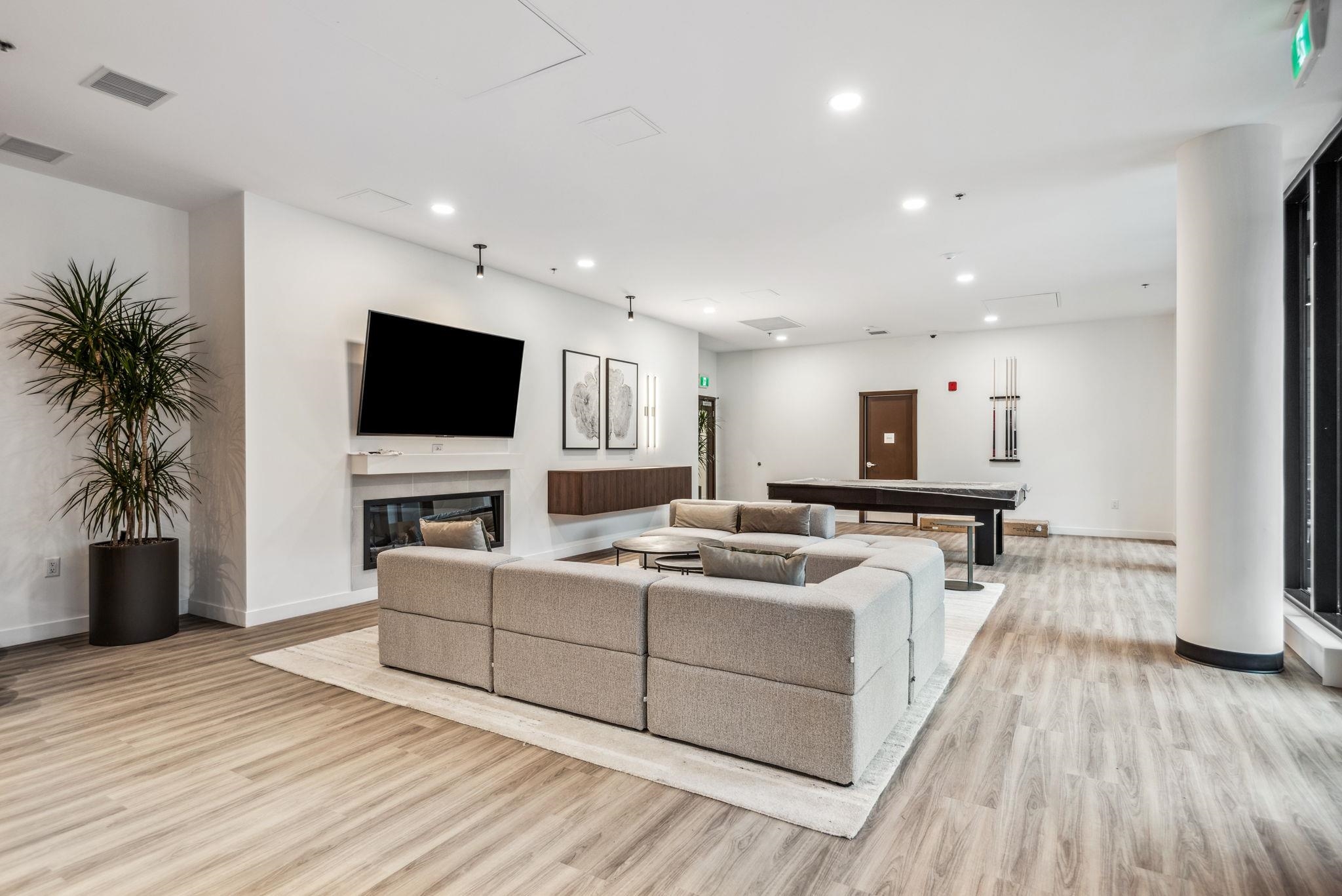Listing image of 504 3596 MALSUM DRIVE