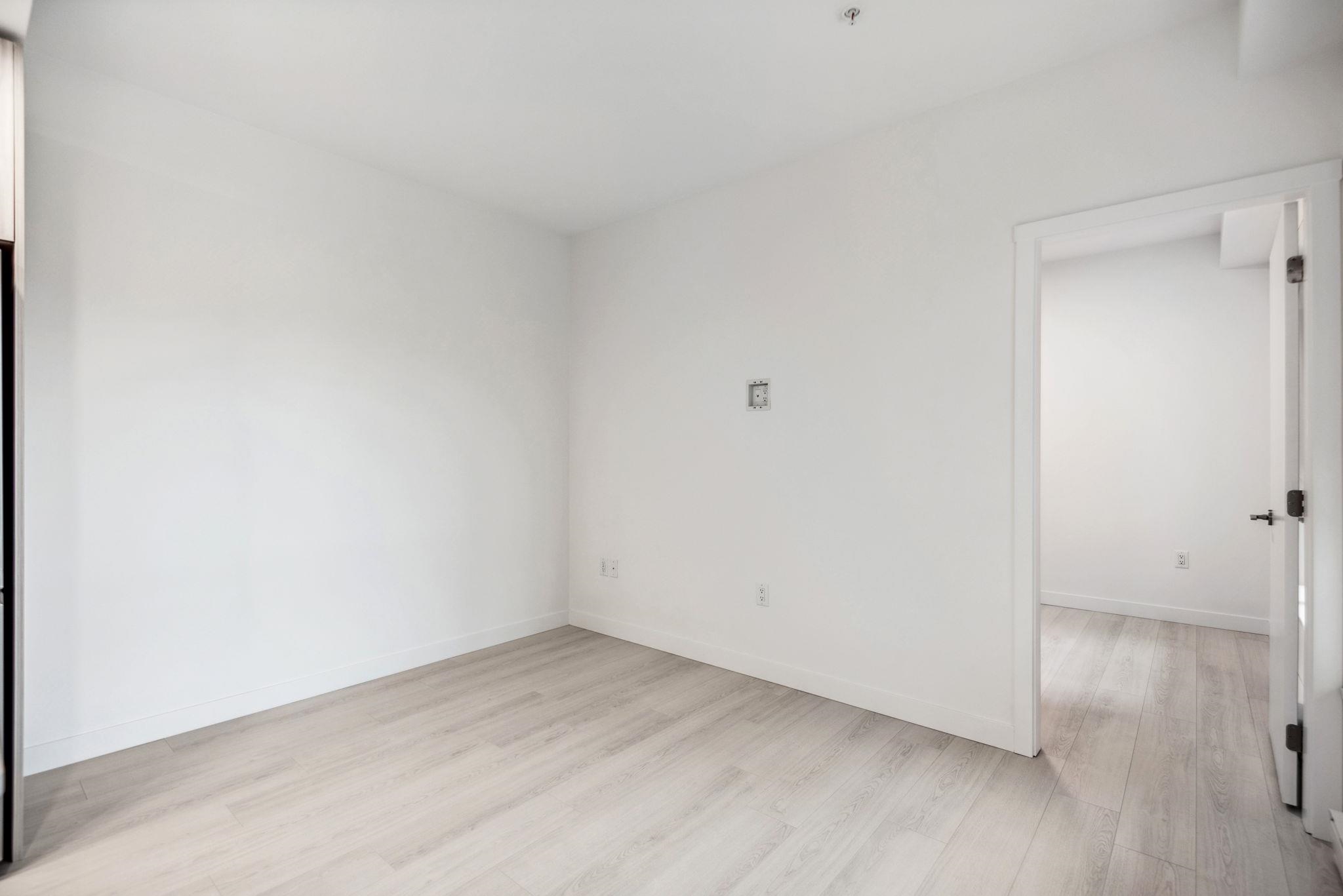 Listing image of 504 3596 MALSUM DRIVE