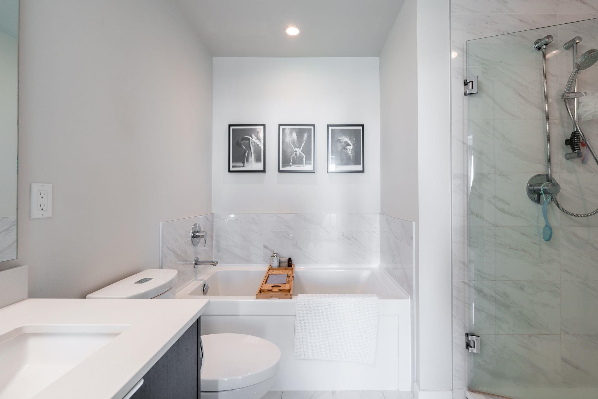 Listing image of 306 277 W 1ST STREET