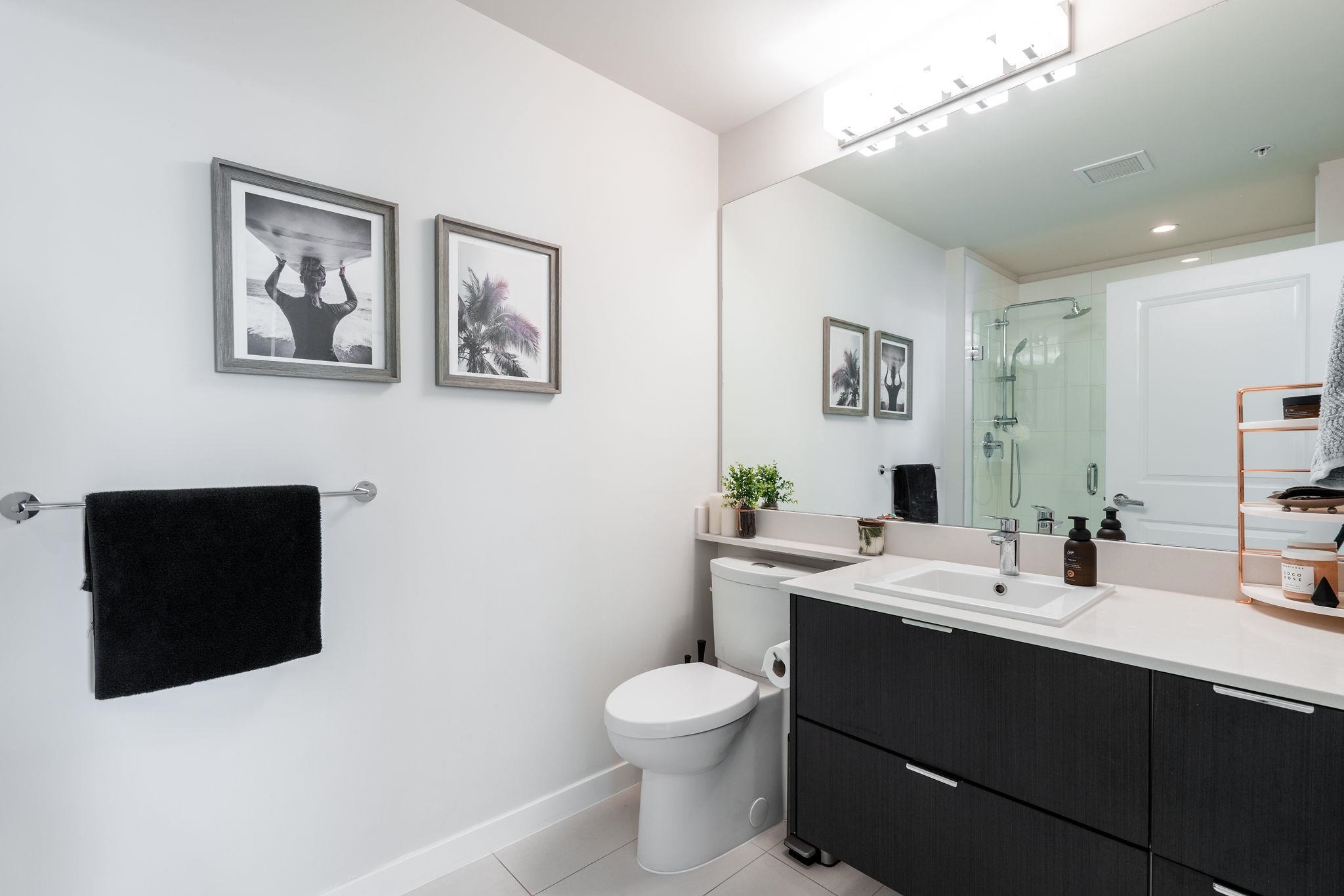Listing image of 306 277 W 1ST STREET