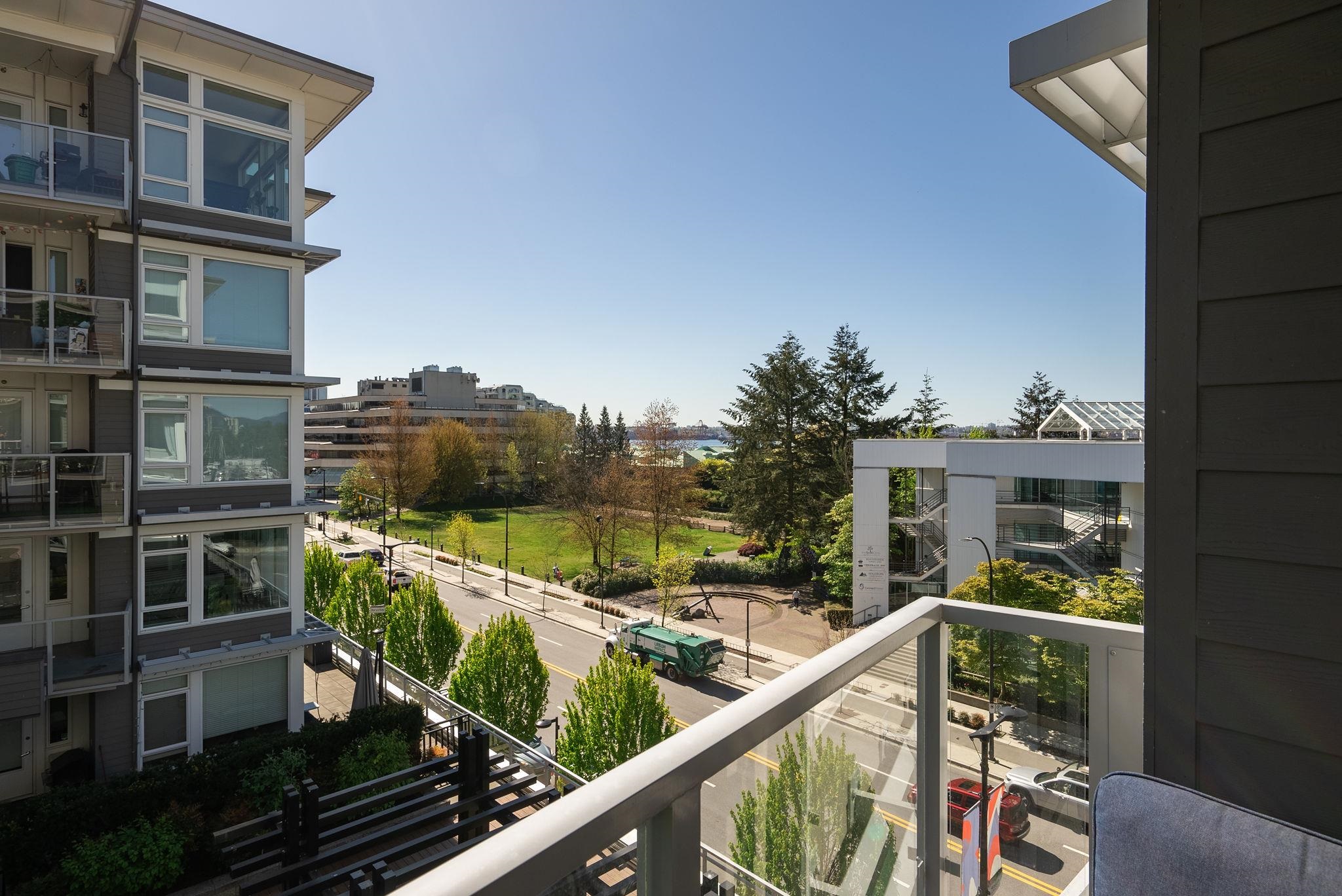 Listing image of 306 277 W 1ST STREET