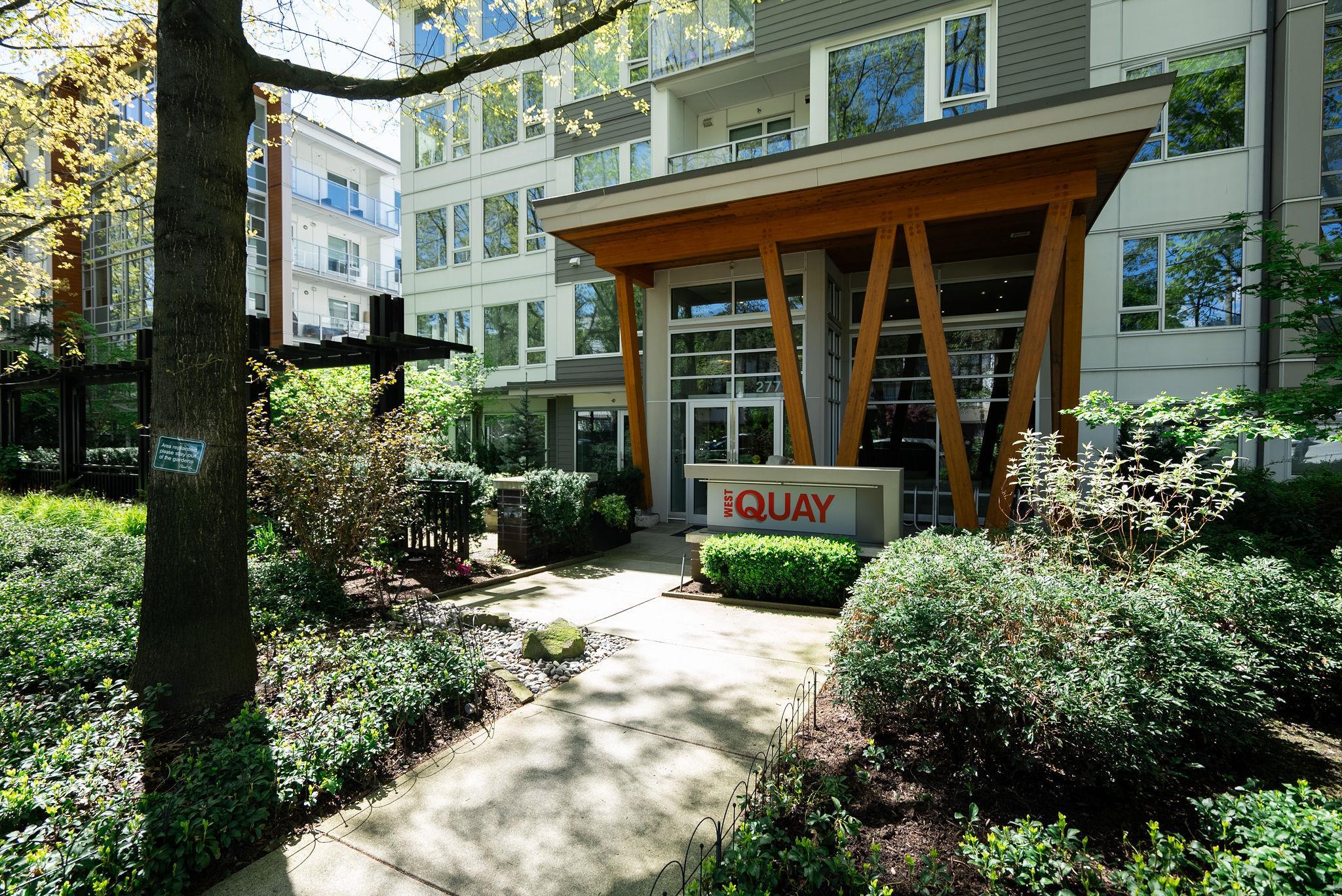 Listing image of 306 277 W 1ST STREET