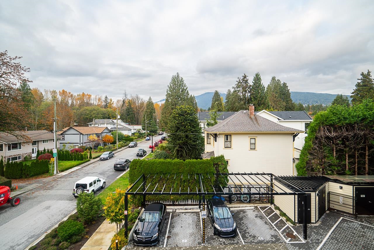Listing image of 1710 LARSON ROAD