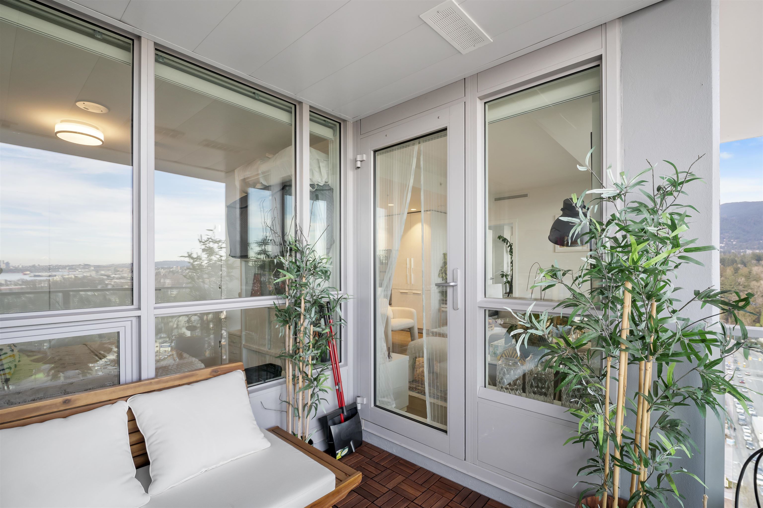 Listing image of 2102 1632 LIONS GATE LANE