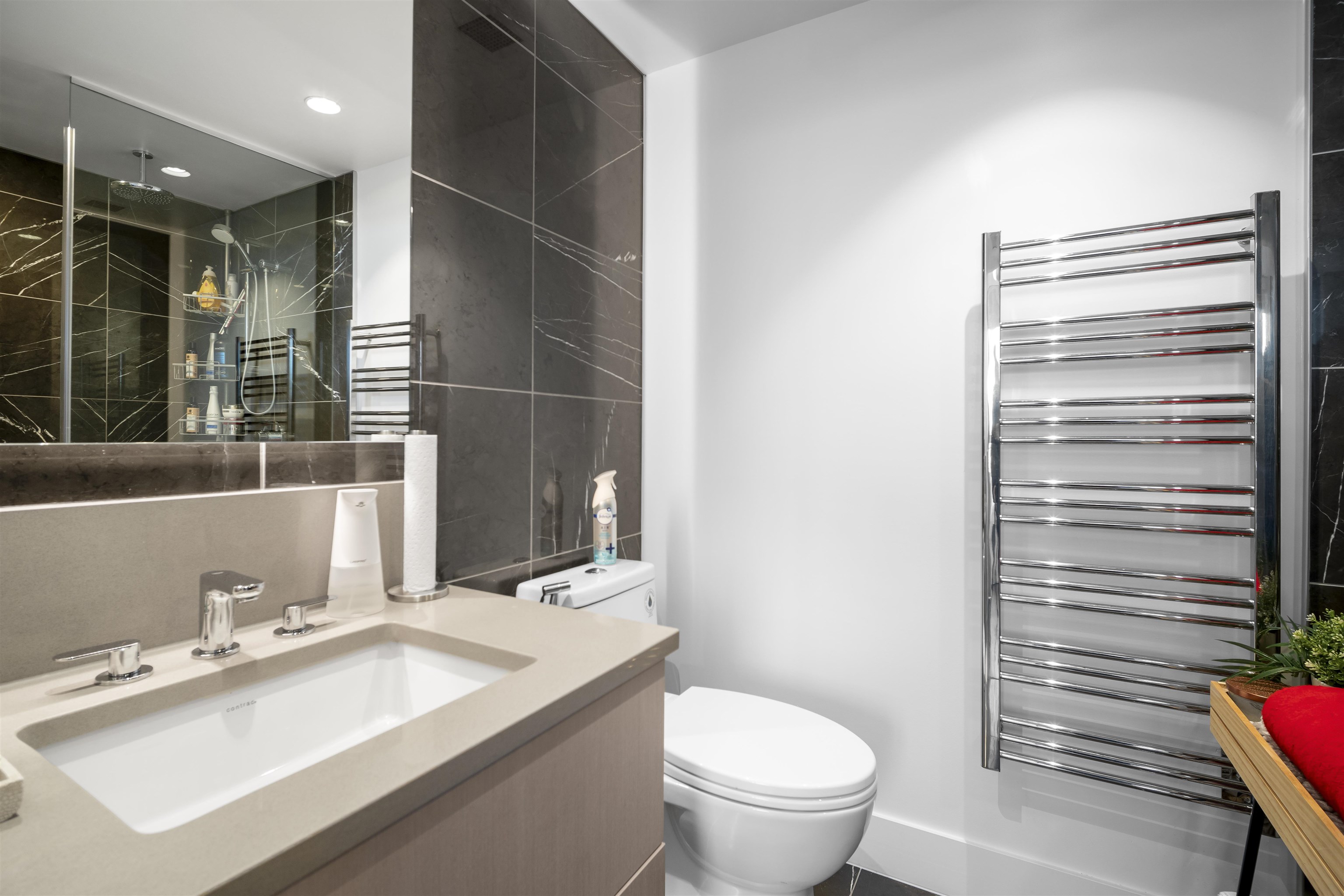 Listing image of 2102 1632 LIONS GATE LANE