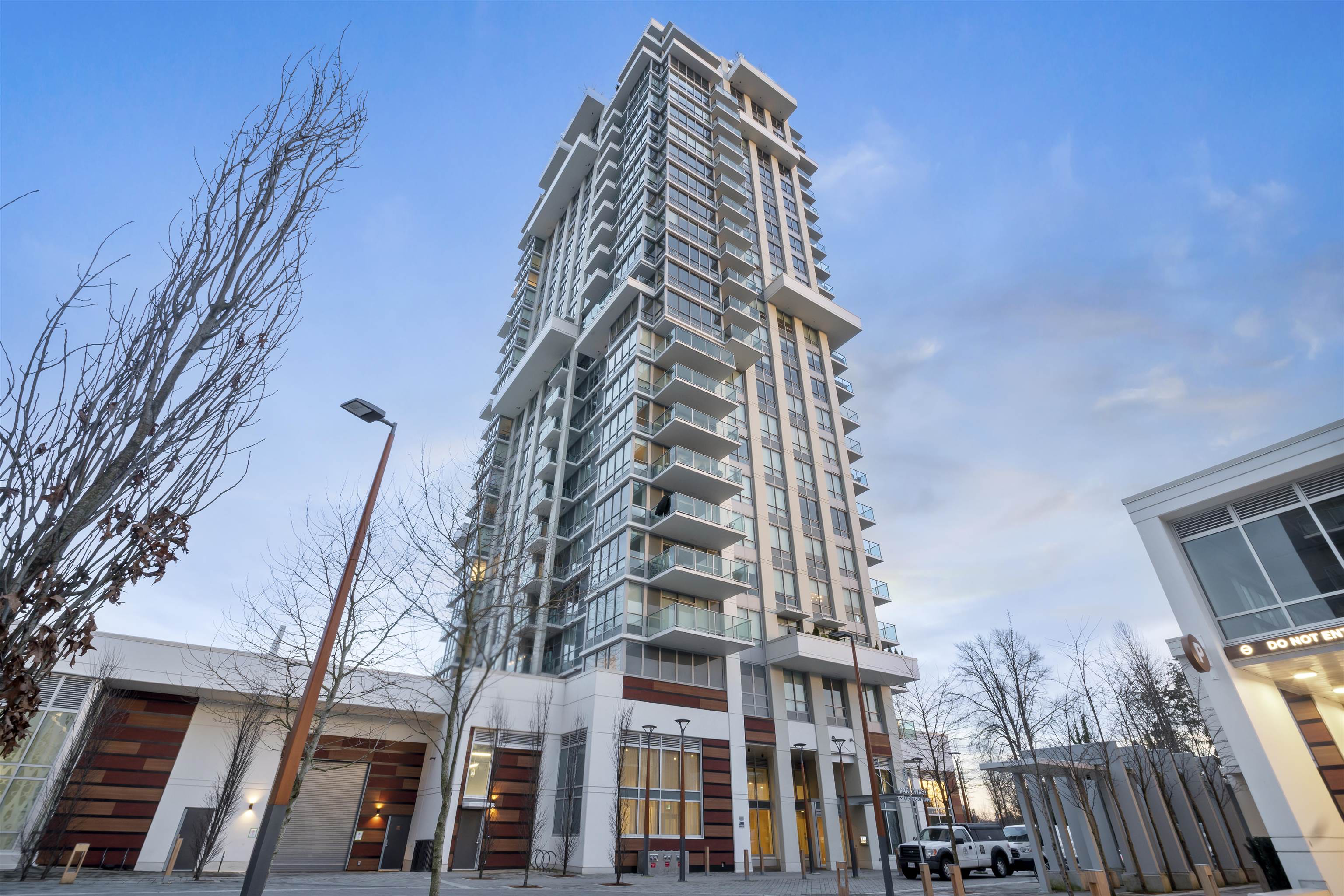 Listing image of 2102 1632 LIONS GATE LANE