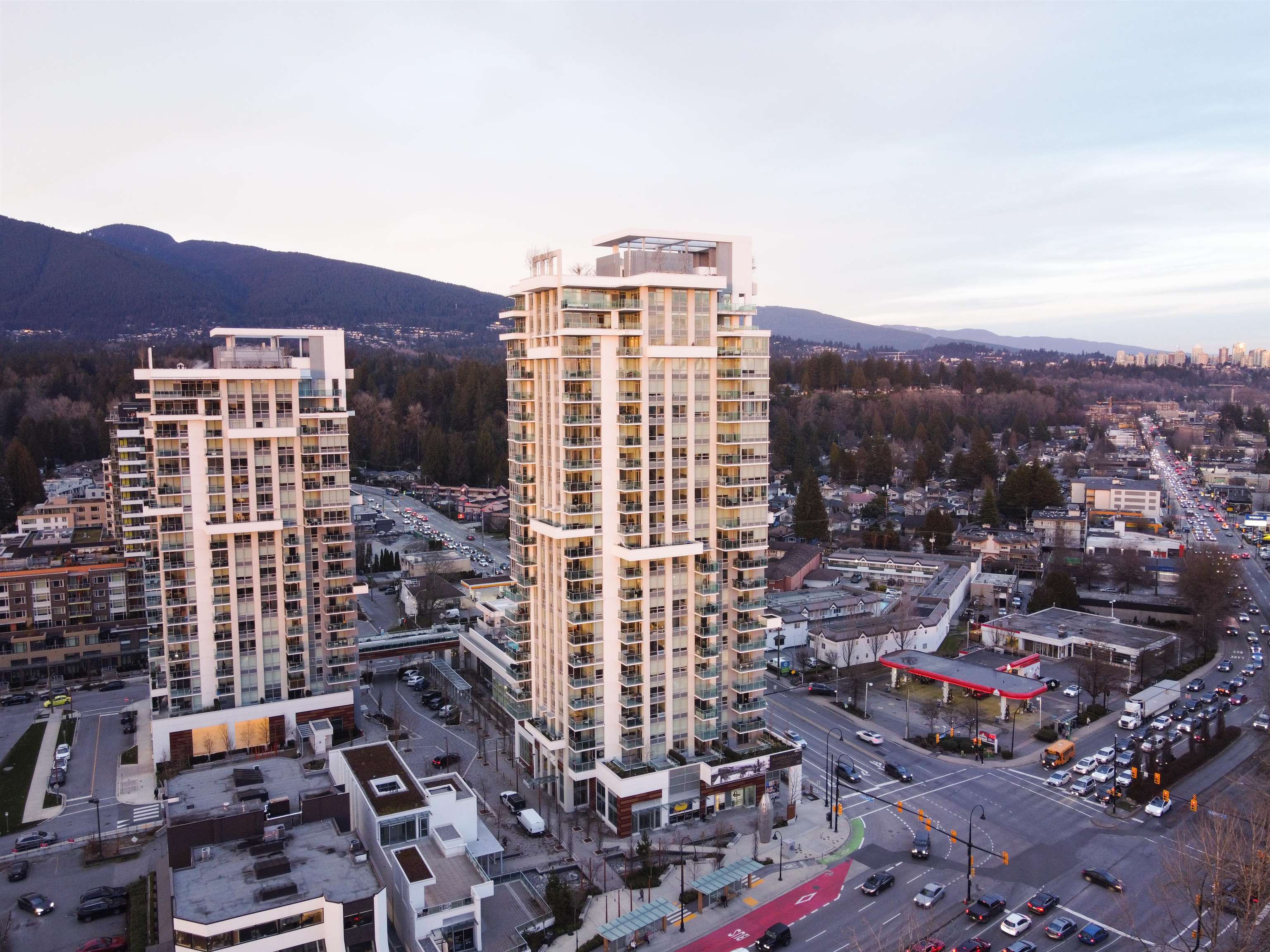 Listing image of 2102 1632 LIONS GATE LANE