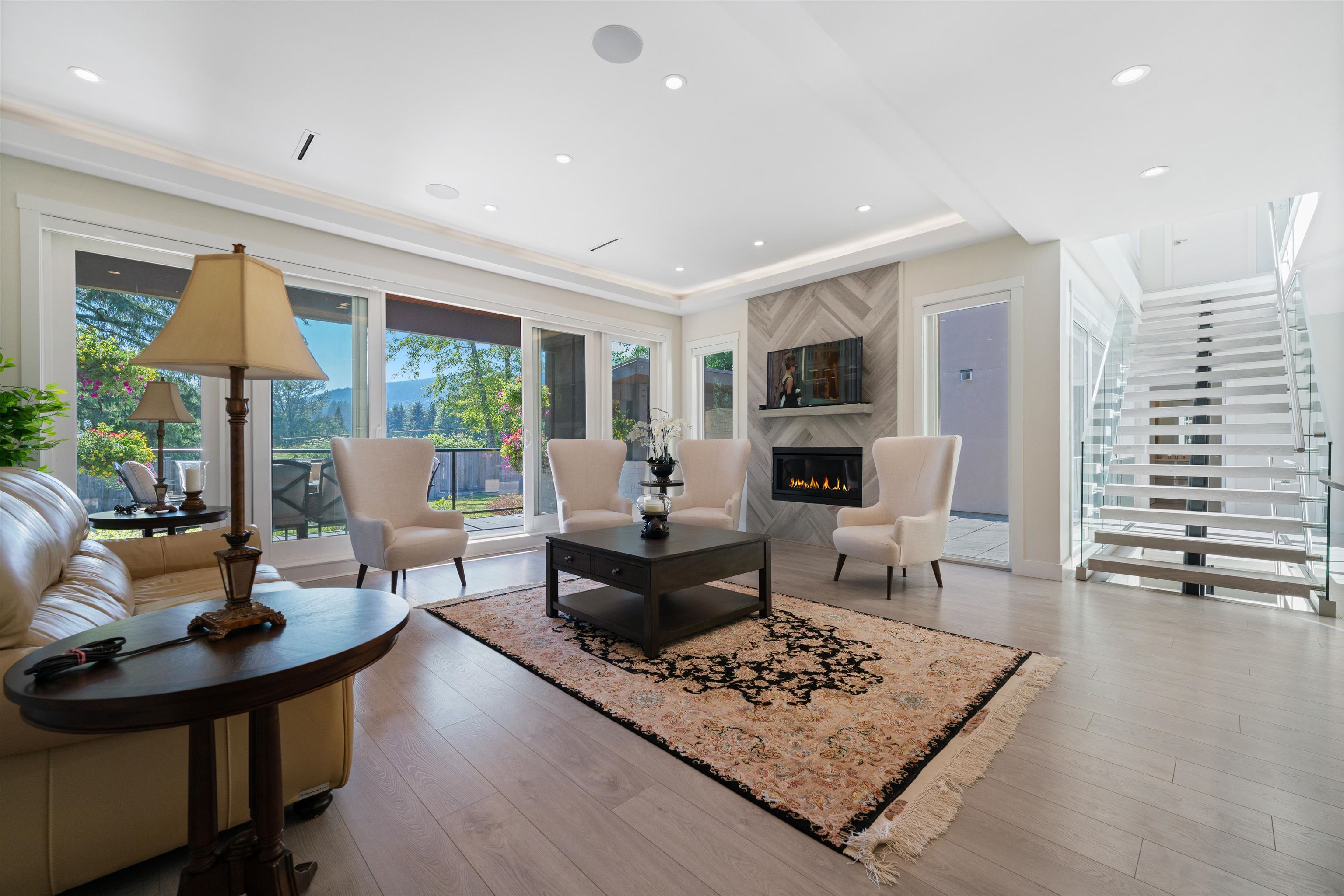 Listing image of 5199 CLIFFRIDGE AVENUE