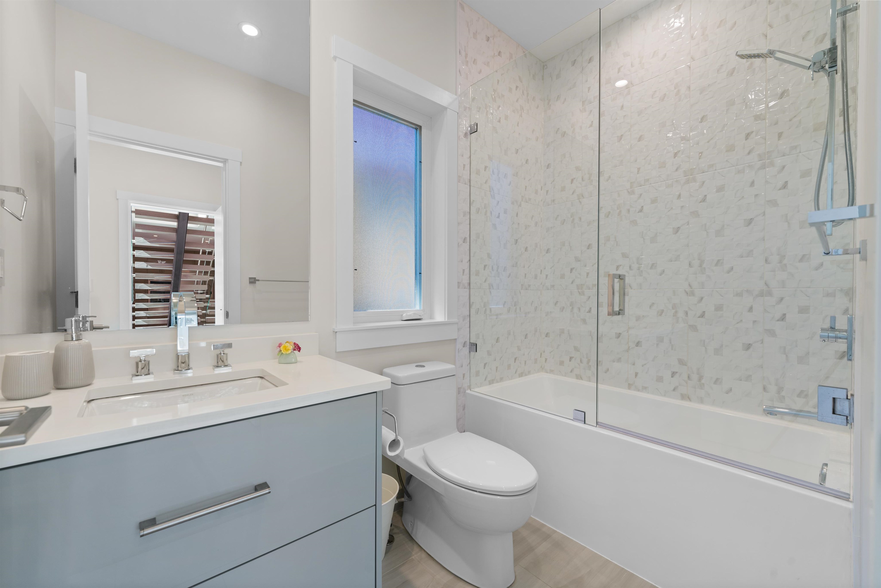 Listing image of 5199 CLIFFRIDGE AVENUE